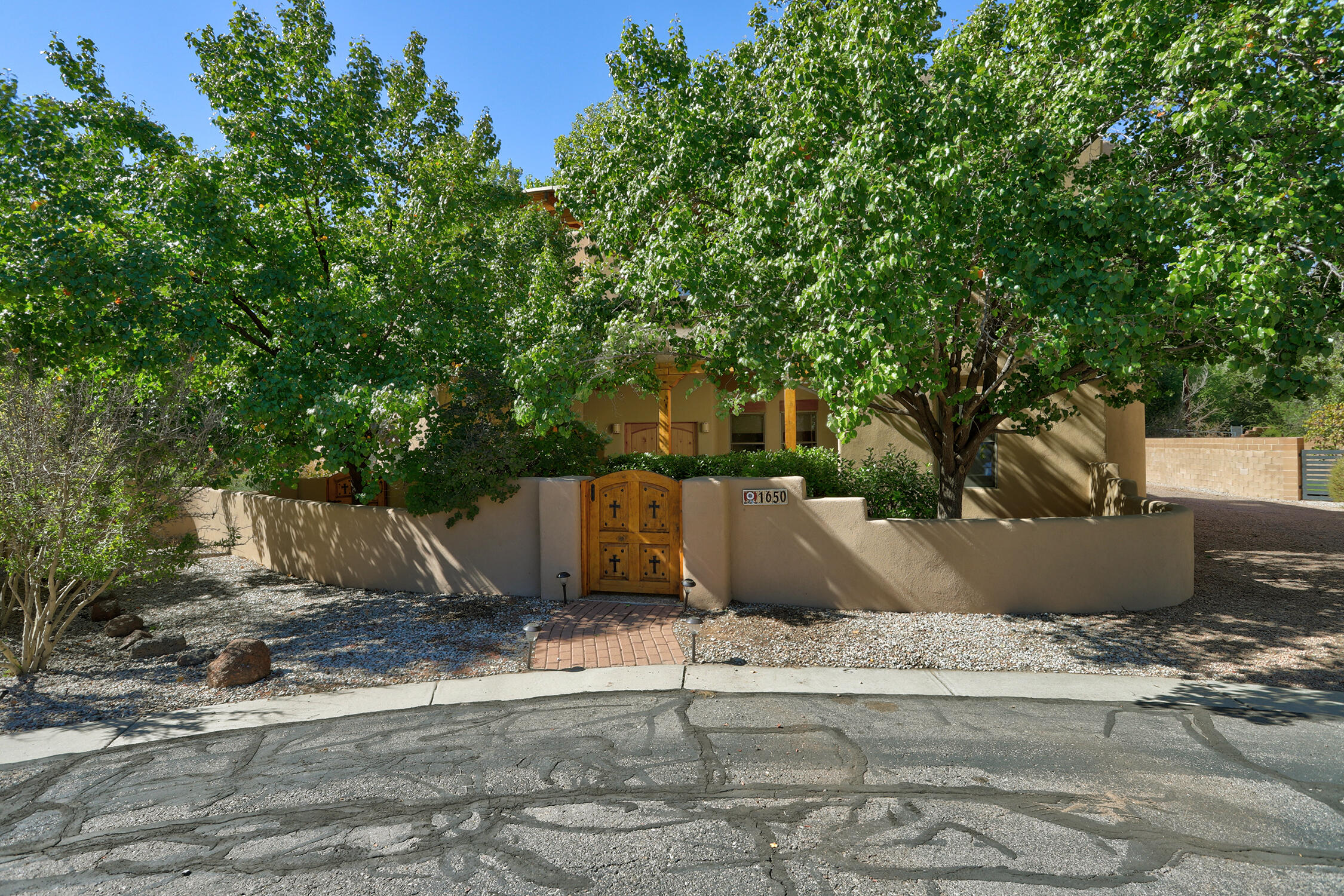 1650 RANCHO GUADALUPE Trail NW