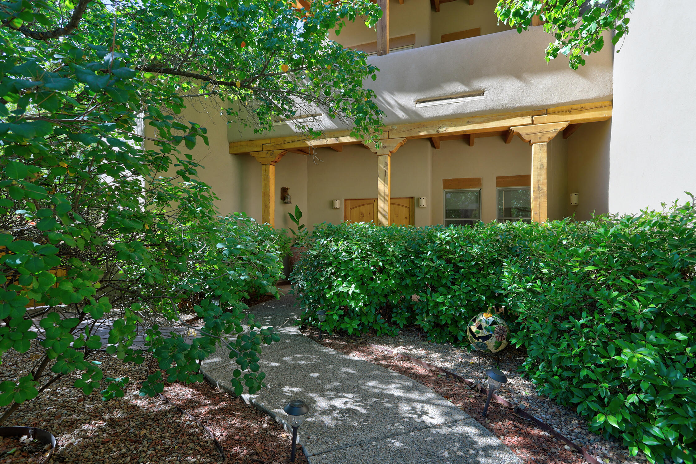 1650 RANCHO GUADALUPE Trail NW