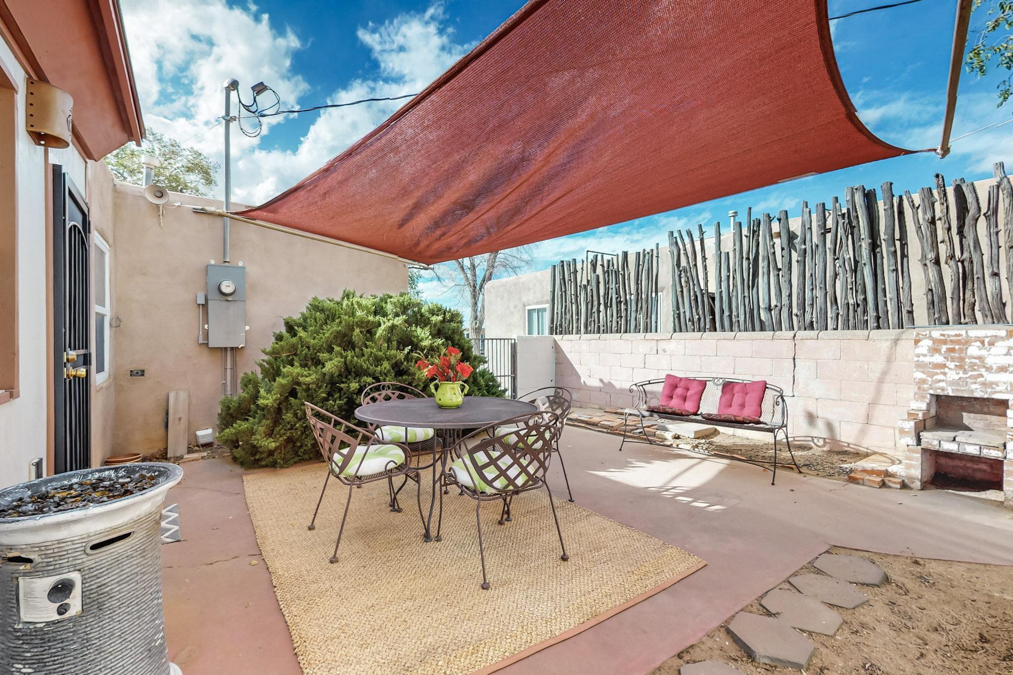 908 ORTIZ Drive NE