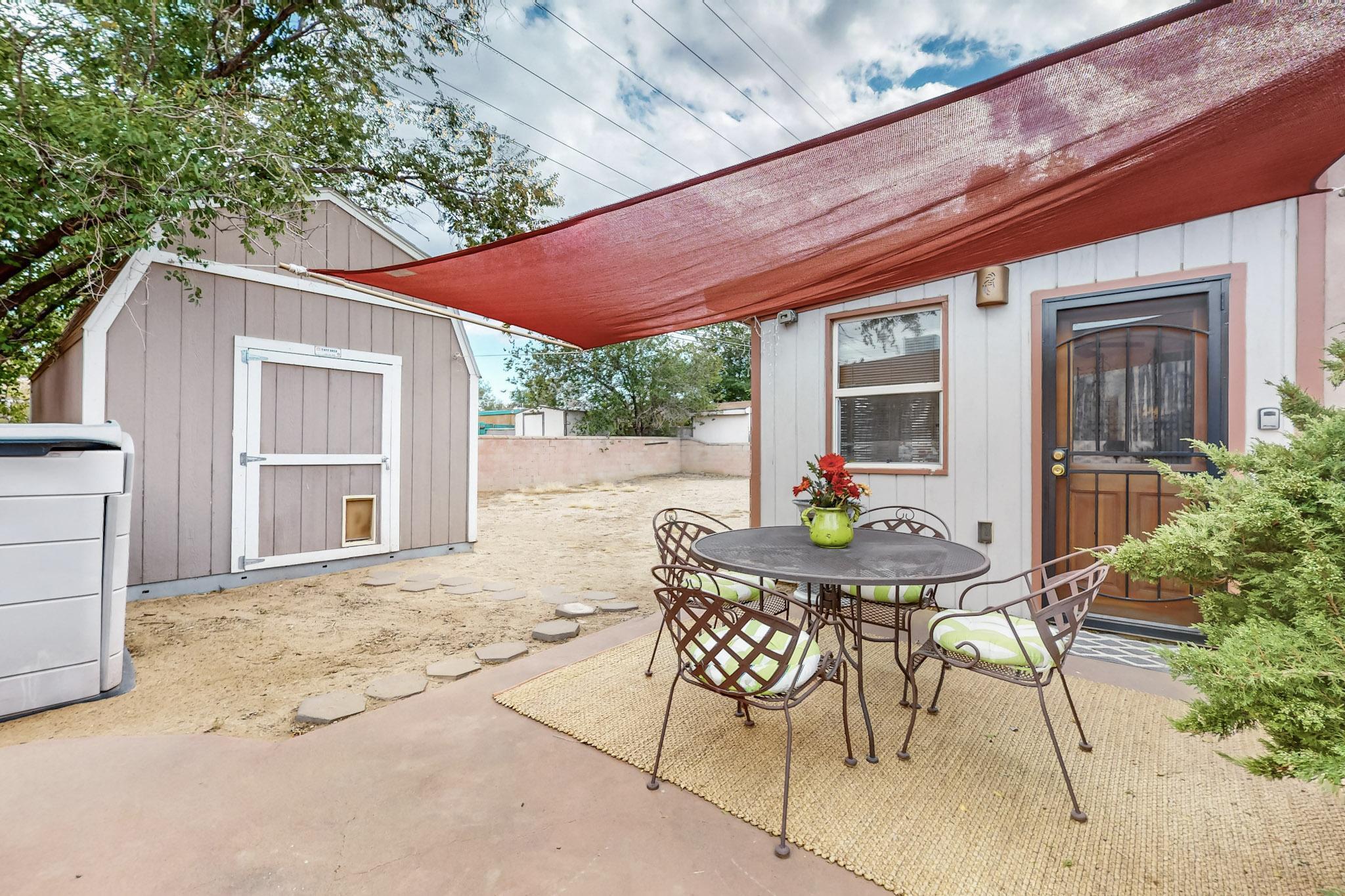 908 ORTIZ Drive NE