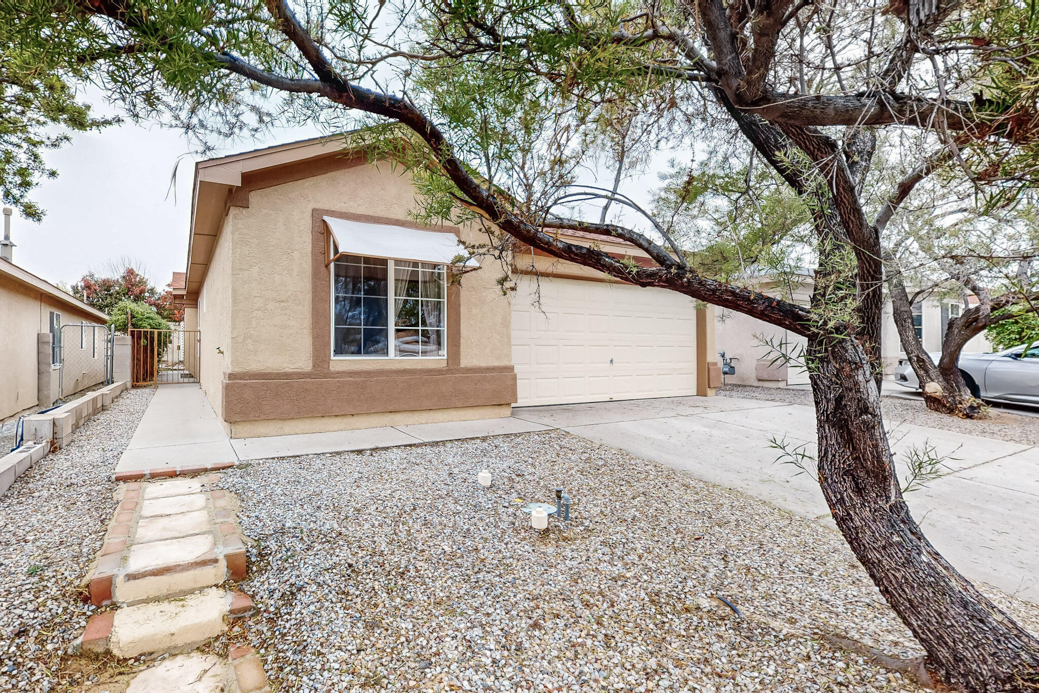 623 VISTA LUNA Lane SW