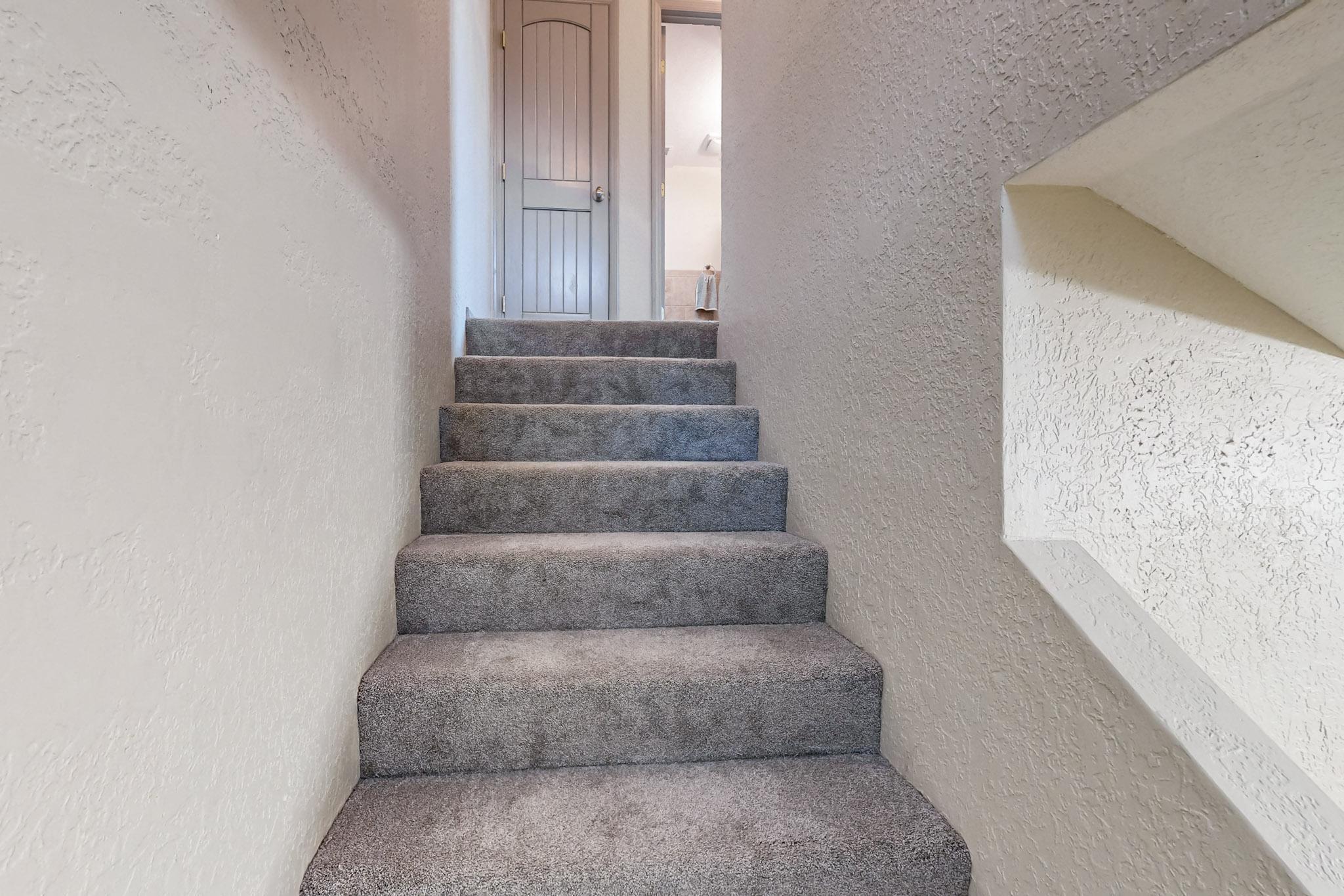 2900 Vista Del Rey 19B NE