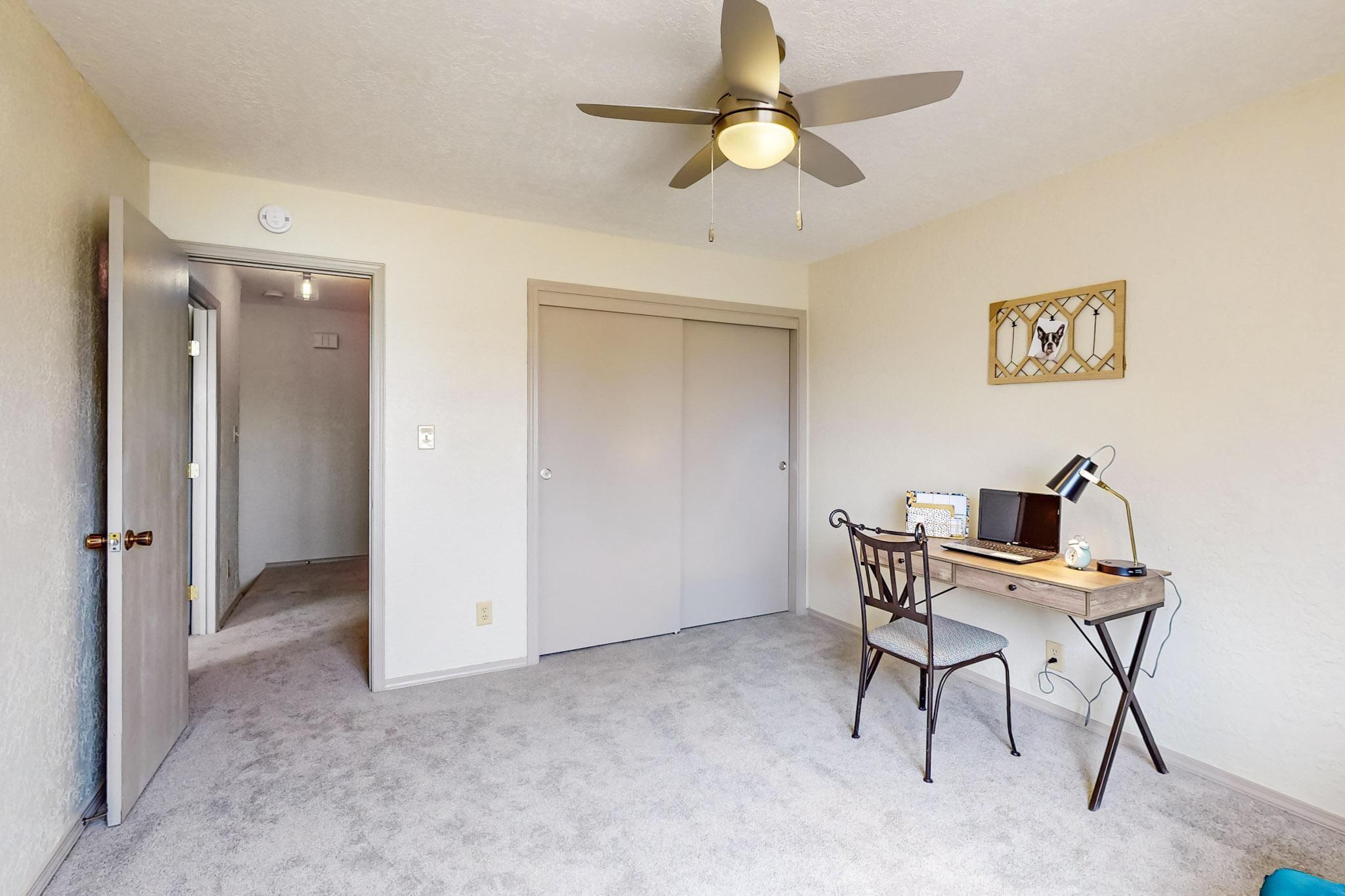 2900 Vista Del Rey 19B NE