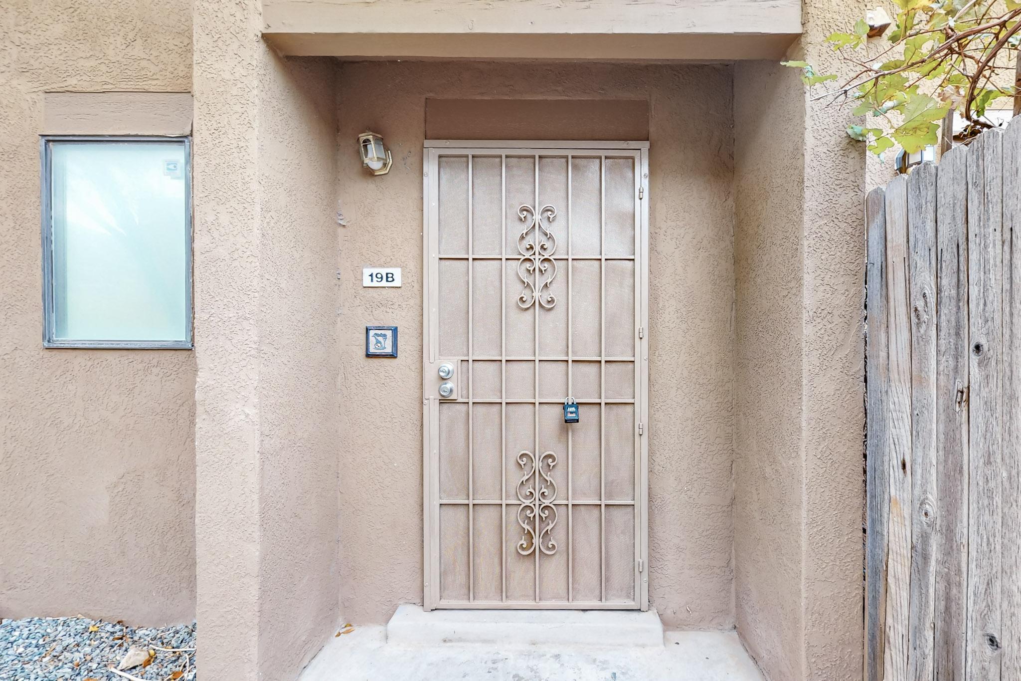 2900 Vista Del Rey 19B NE