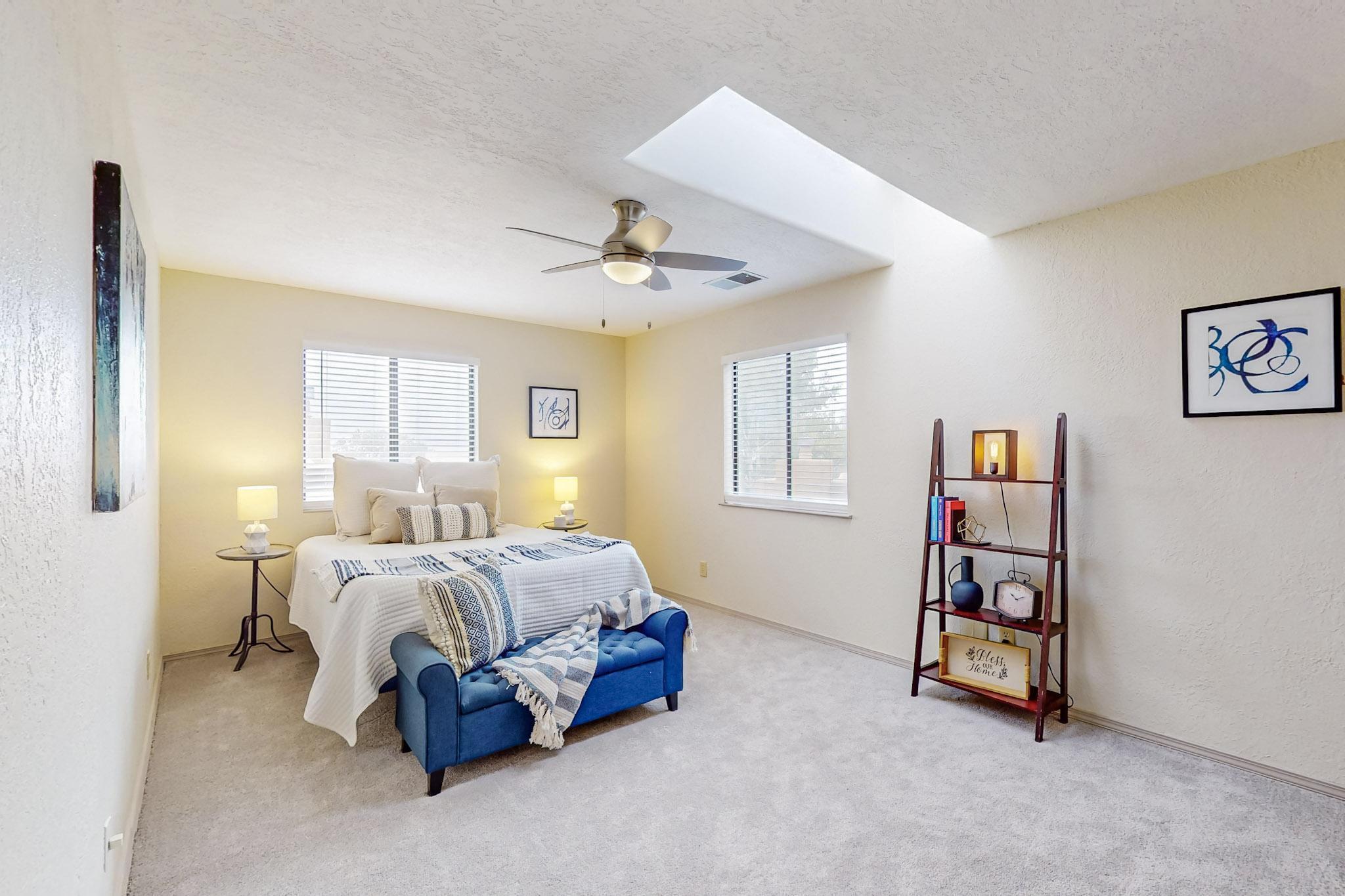 2900 Vista Del Rey 19B NE
