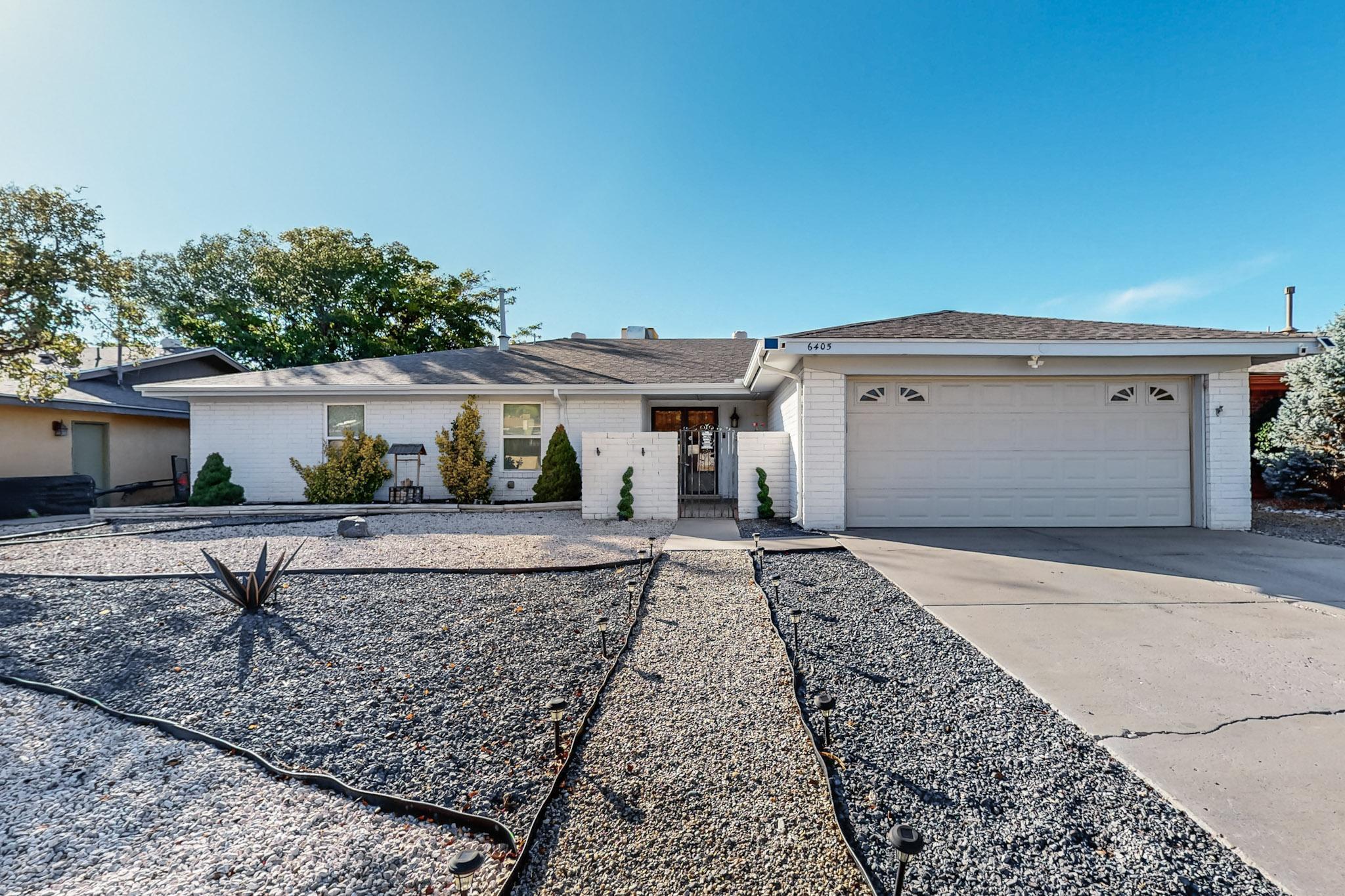 6405 GLENDORA Drive NE