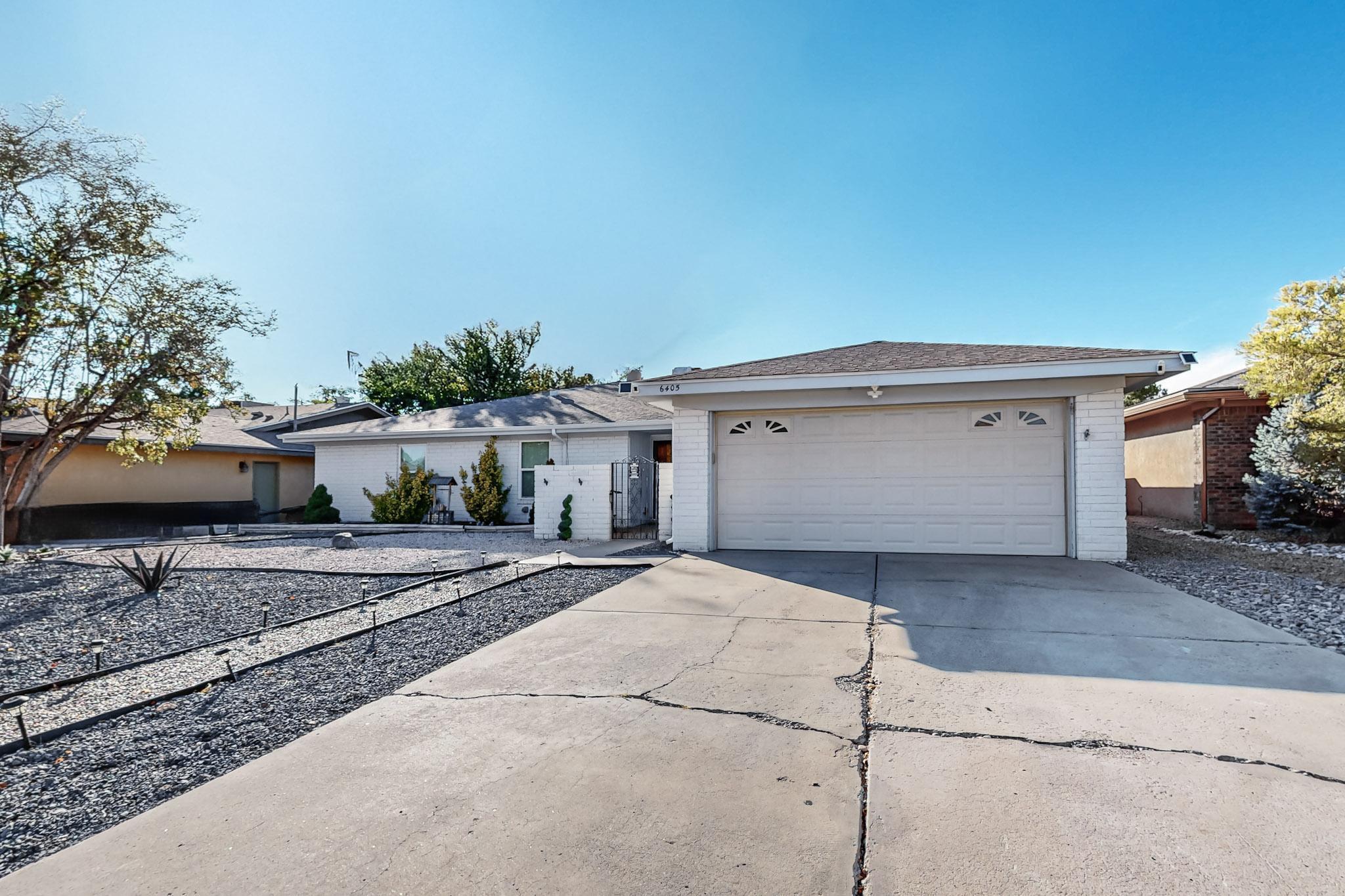 6405 GLENDORA Drive NE