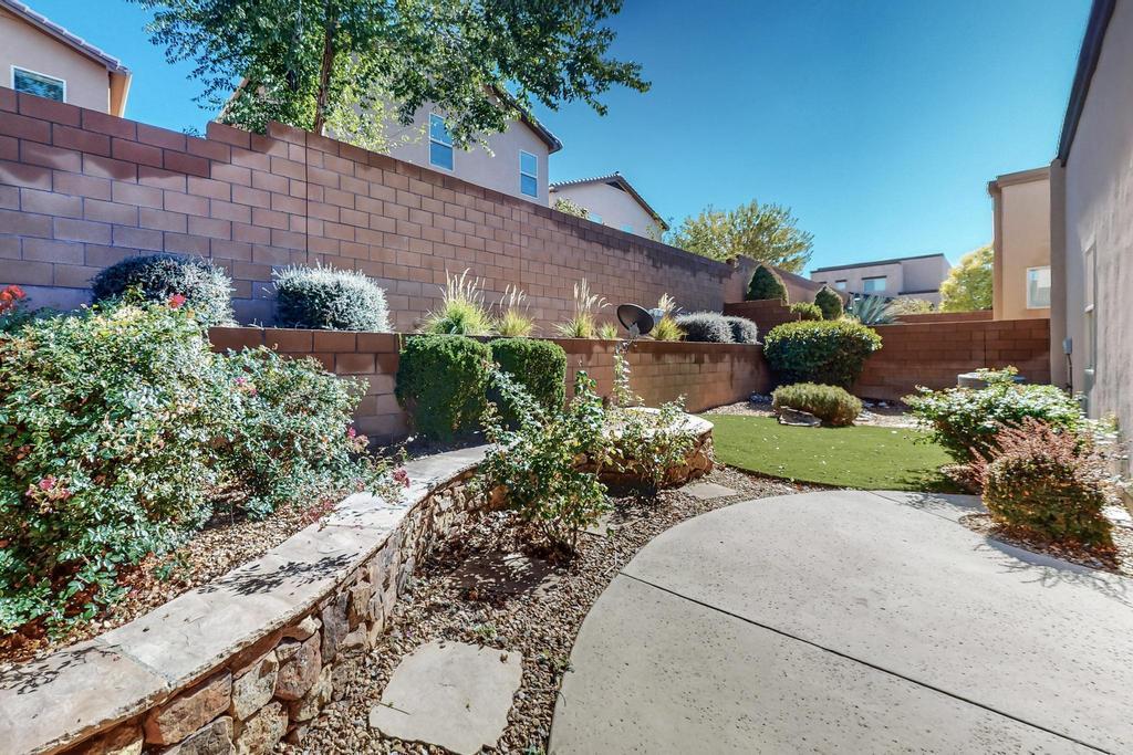 2016 FONNER Drive SE