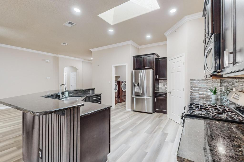 2016 FONNER Drive SE