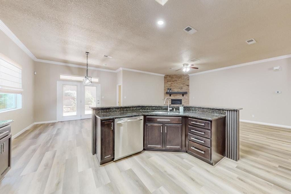 2016 FONNER Drive SE