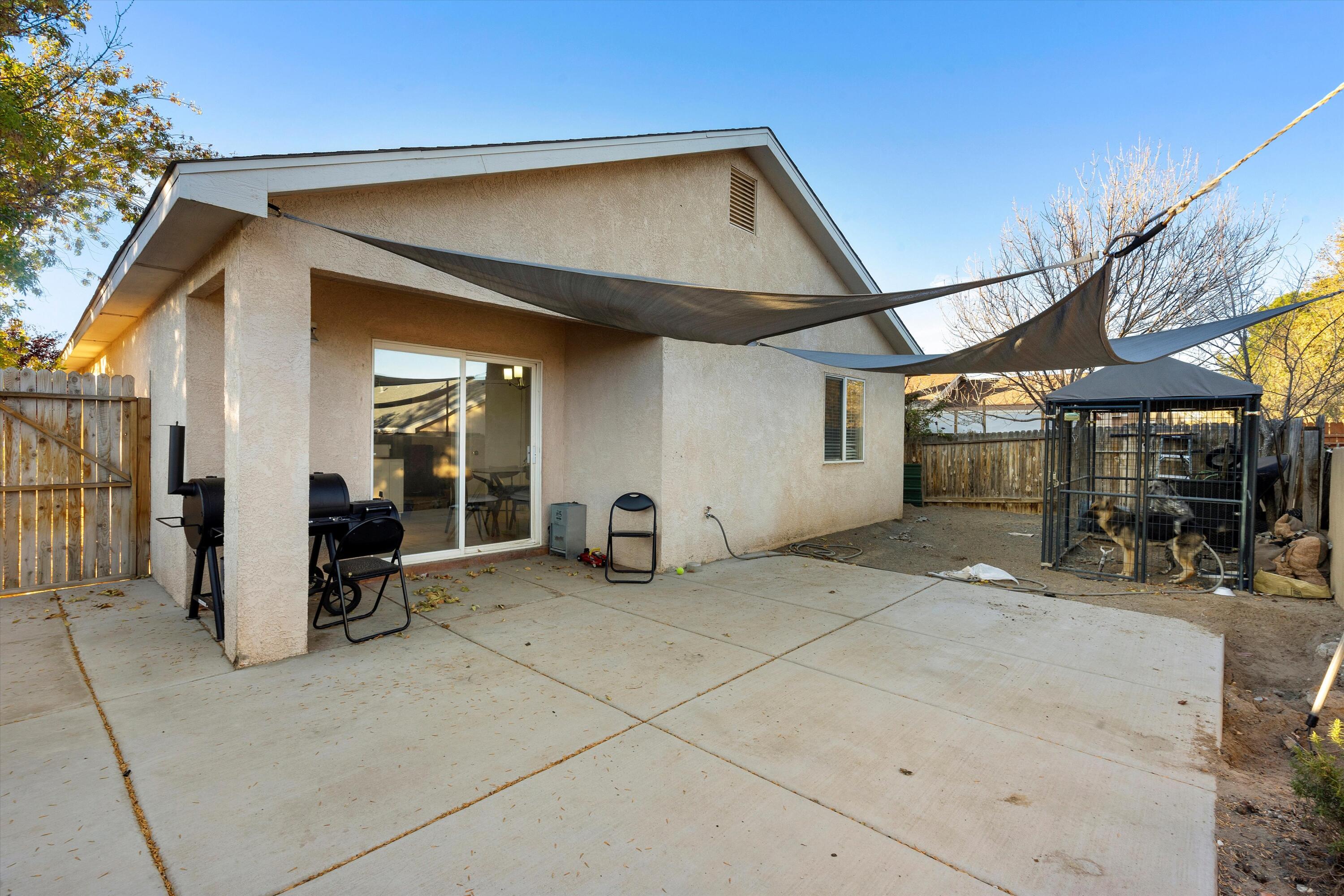 324 SAN TOMAS Lane SW