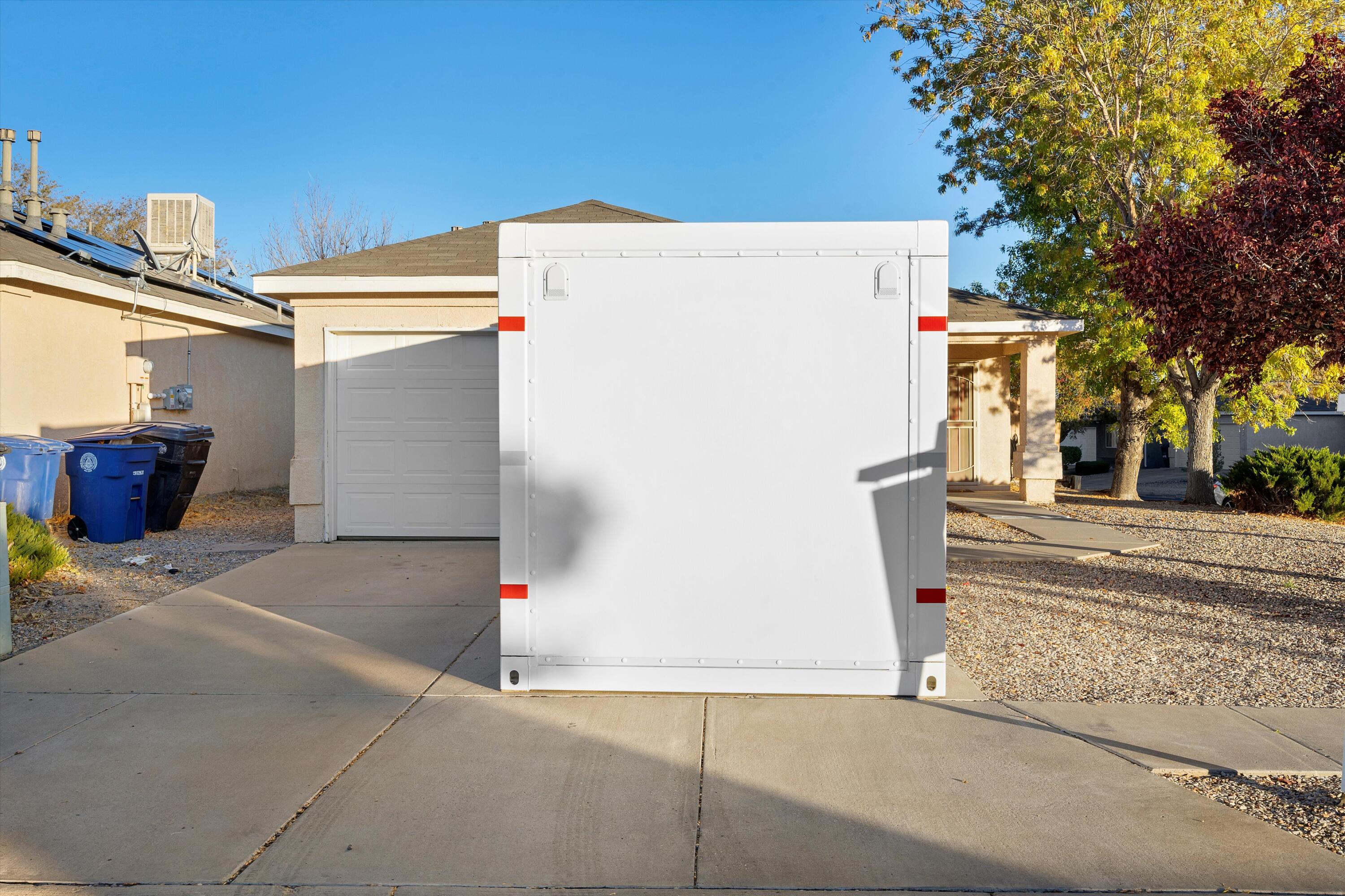 324 SAN TOMAS Lane SW