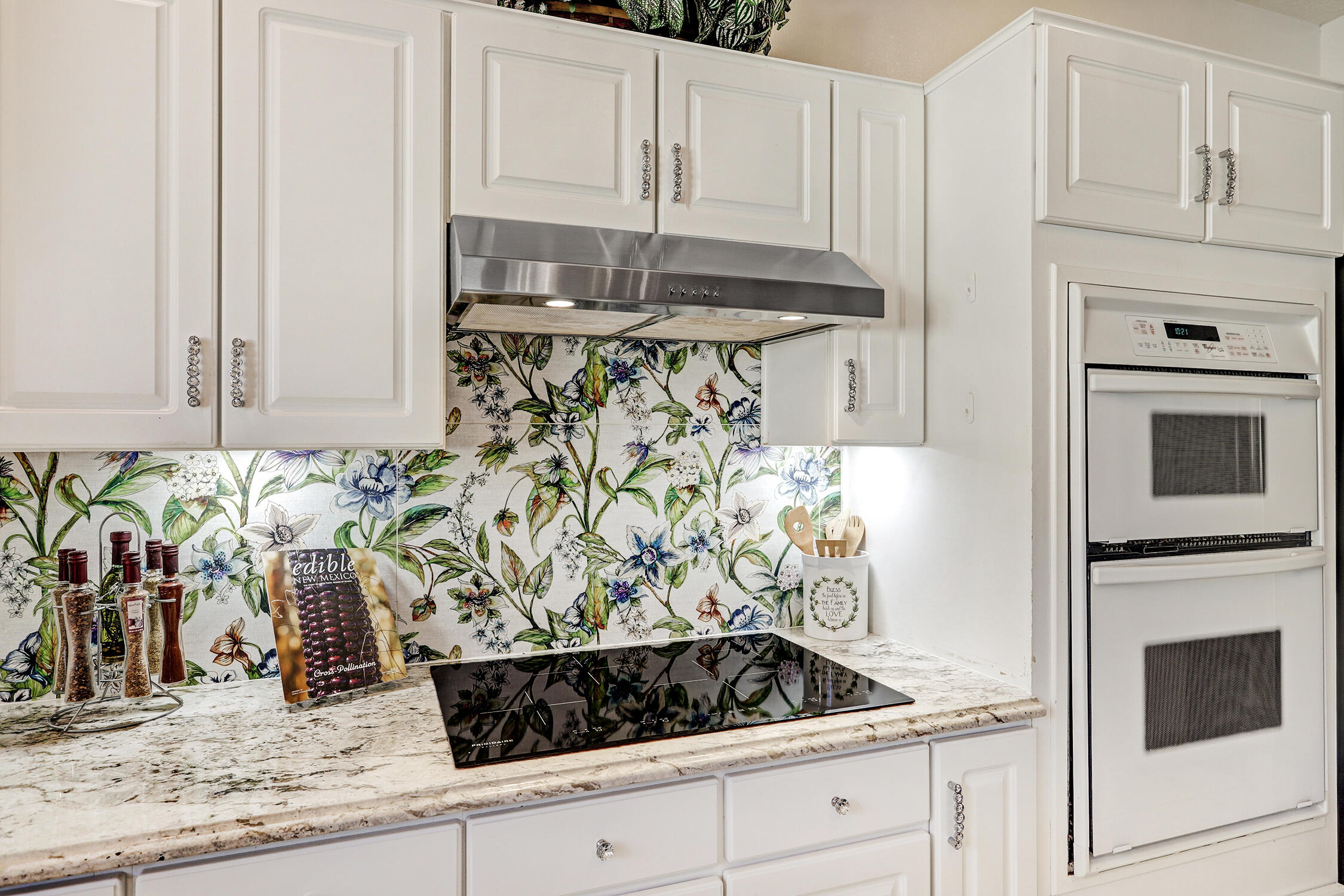 7135 Marseille Place NE