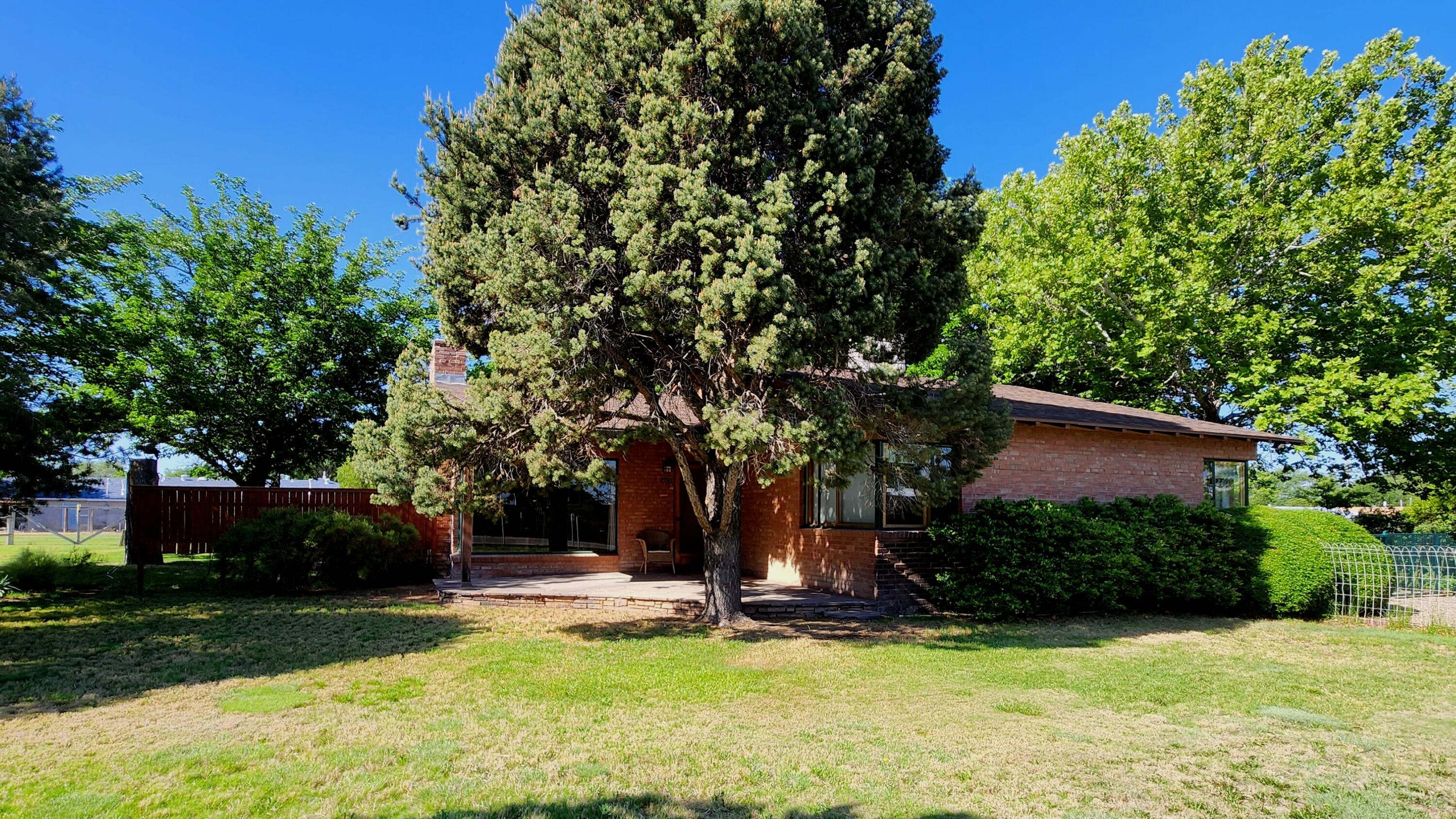 1550 YAKIMA Road SW