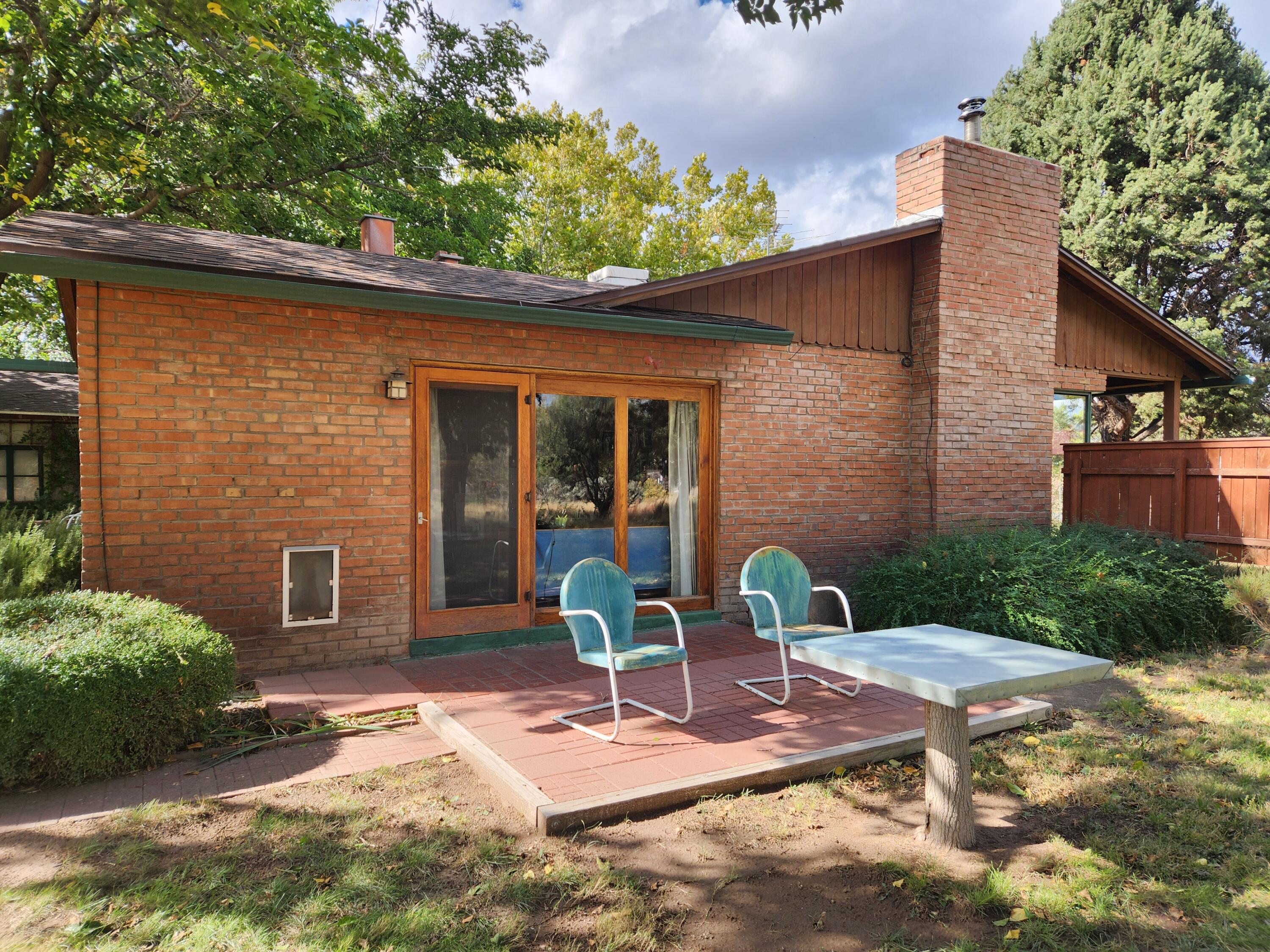 1550 YAKIMA Road SW