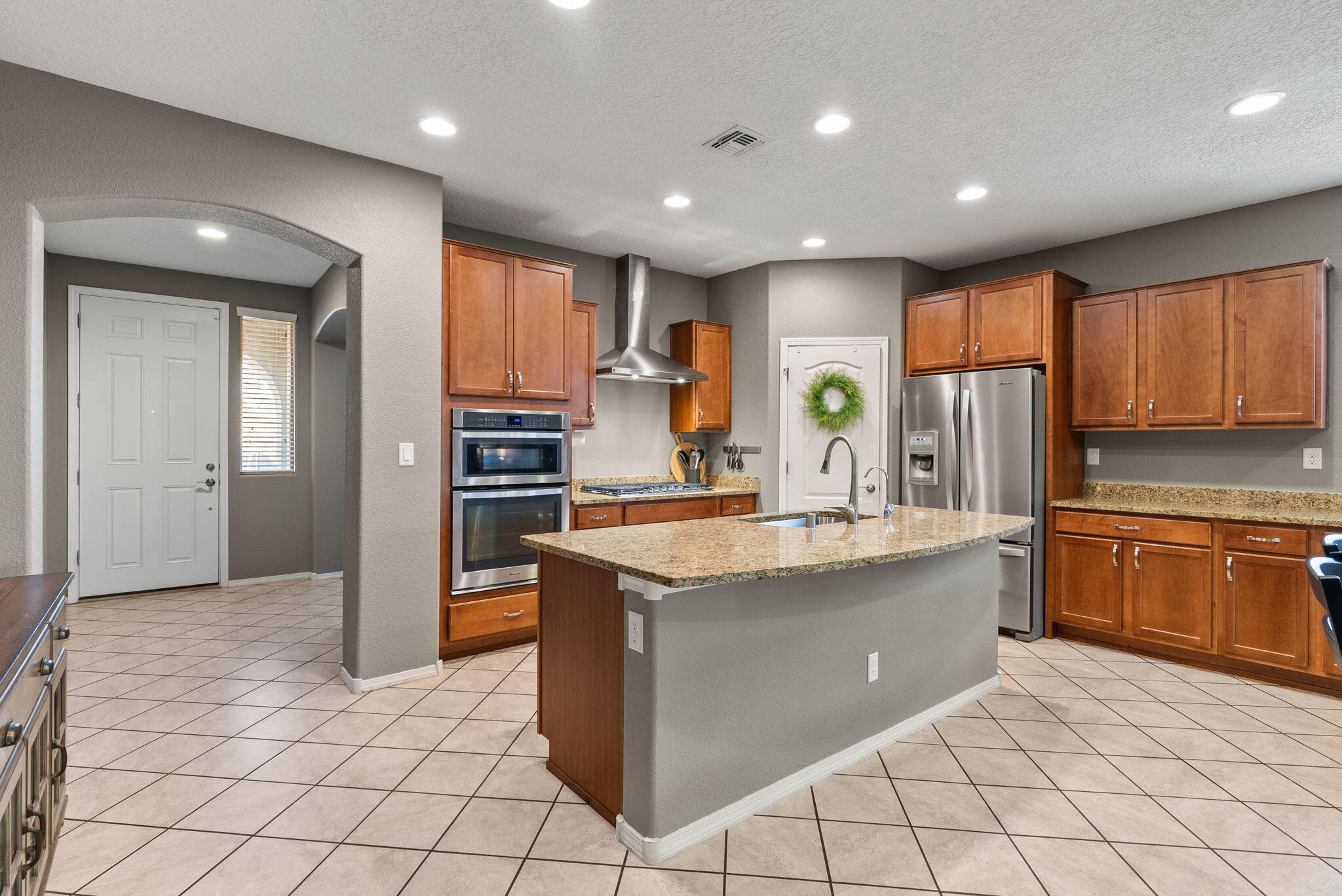 7006 OVERVIEW Road NE