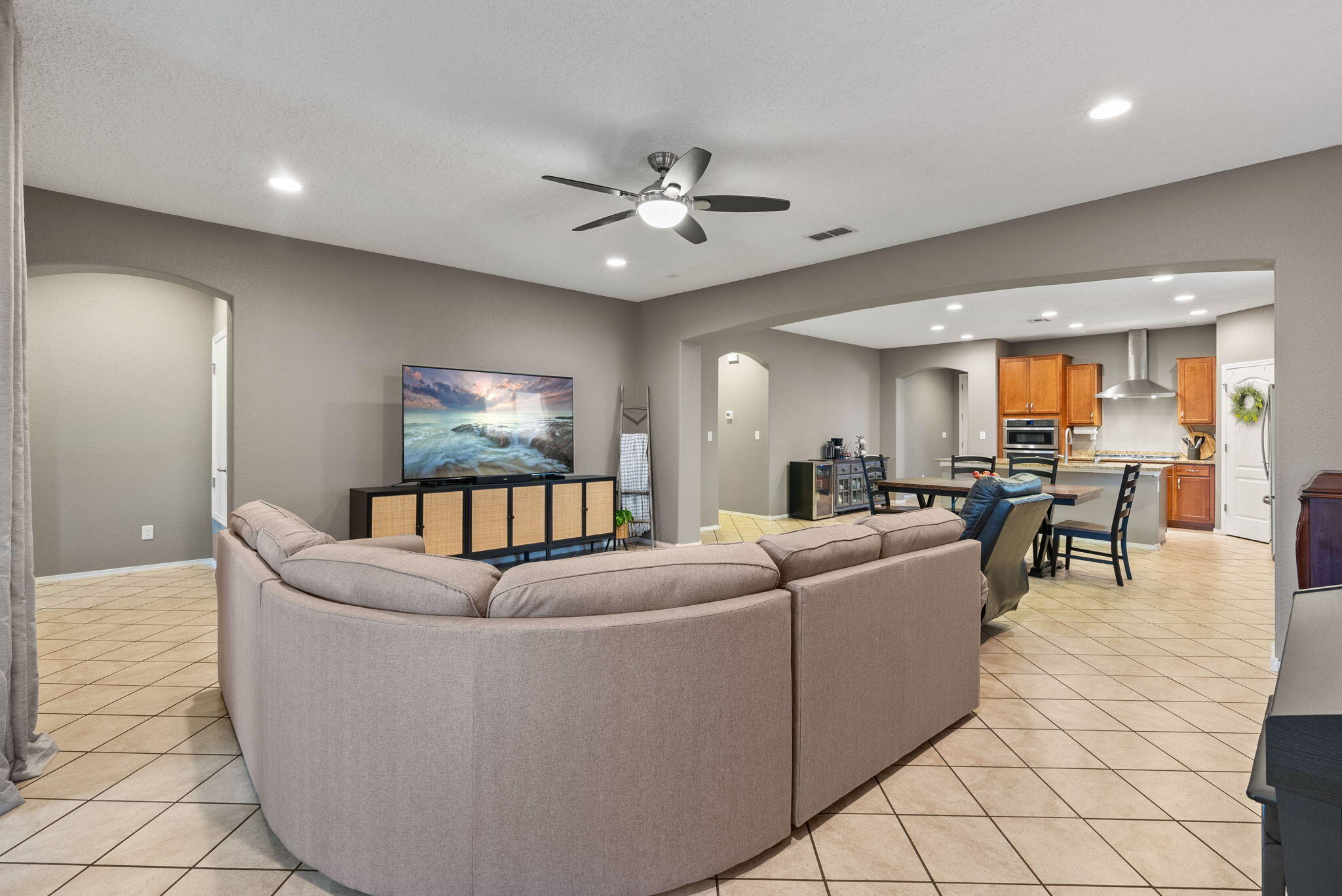 7006 OVERVIEW Road NE