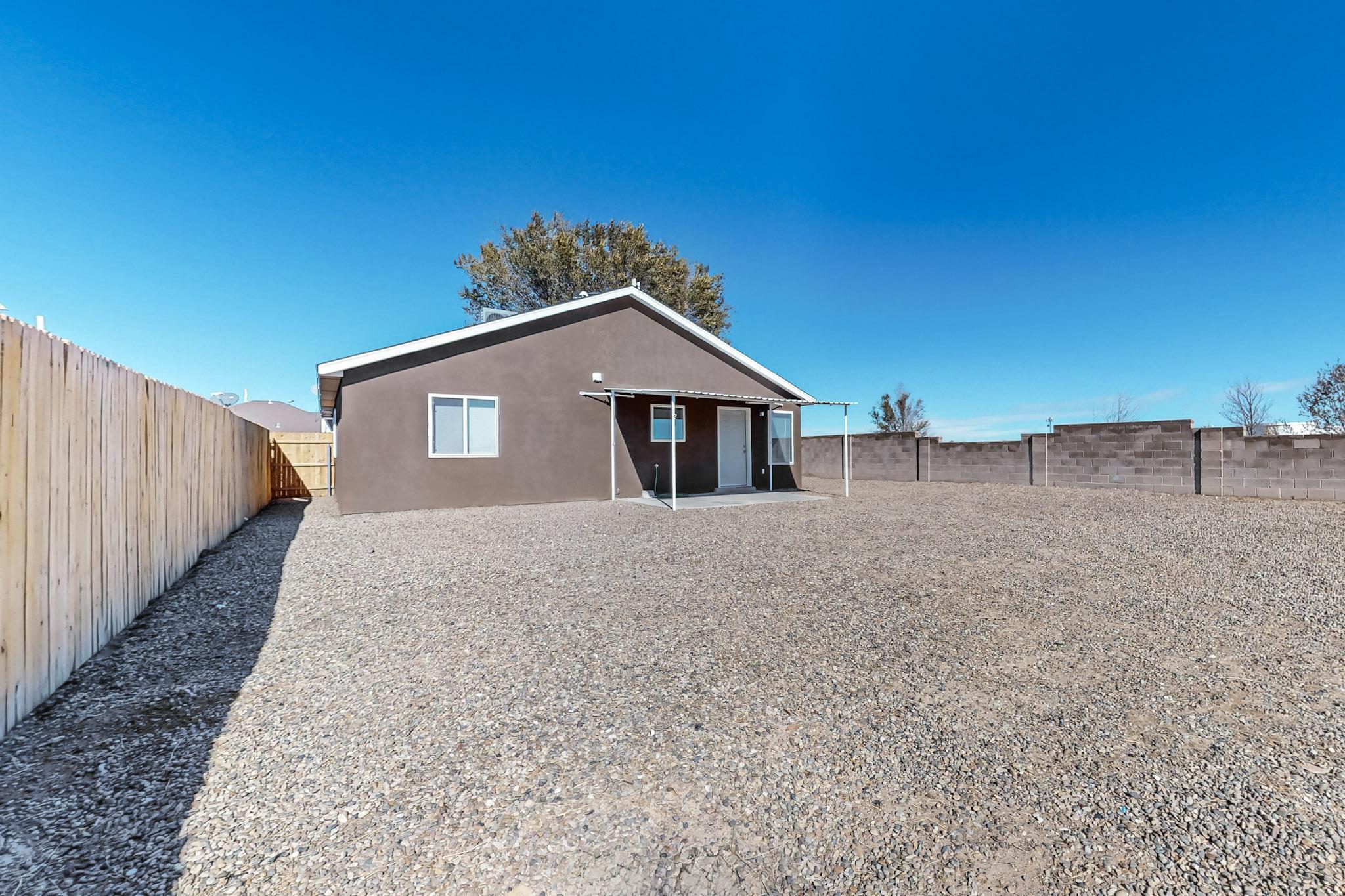 629 Camino Eric