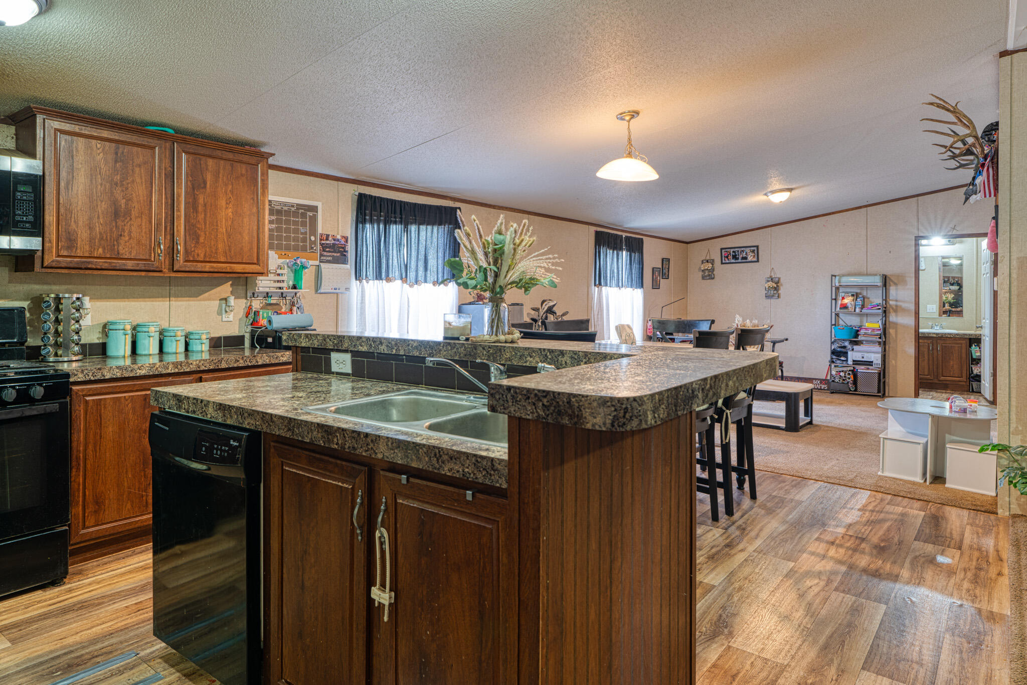 2813 HIGHWAY 47