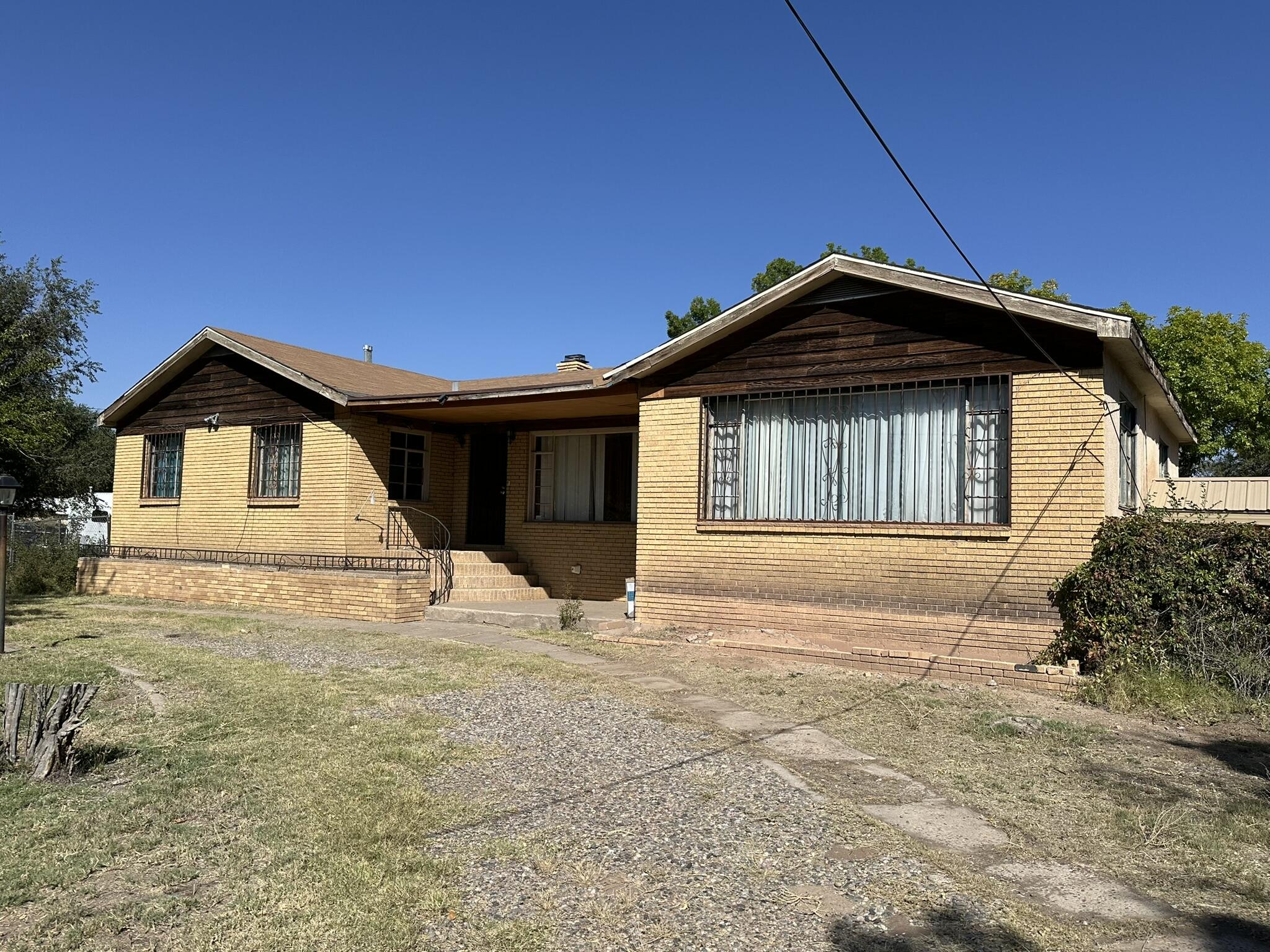 2543 DEL SUR Drive SW