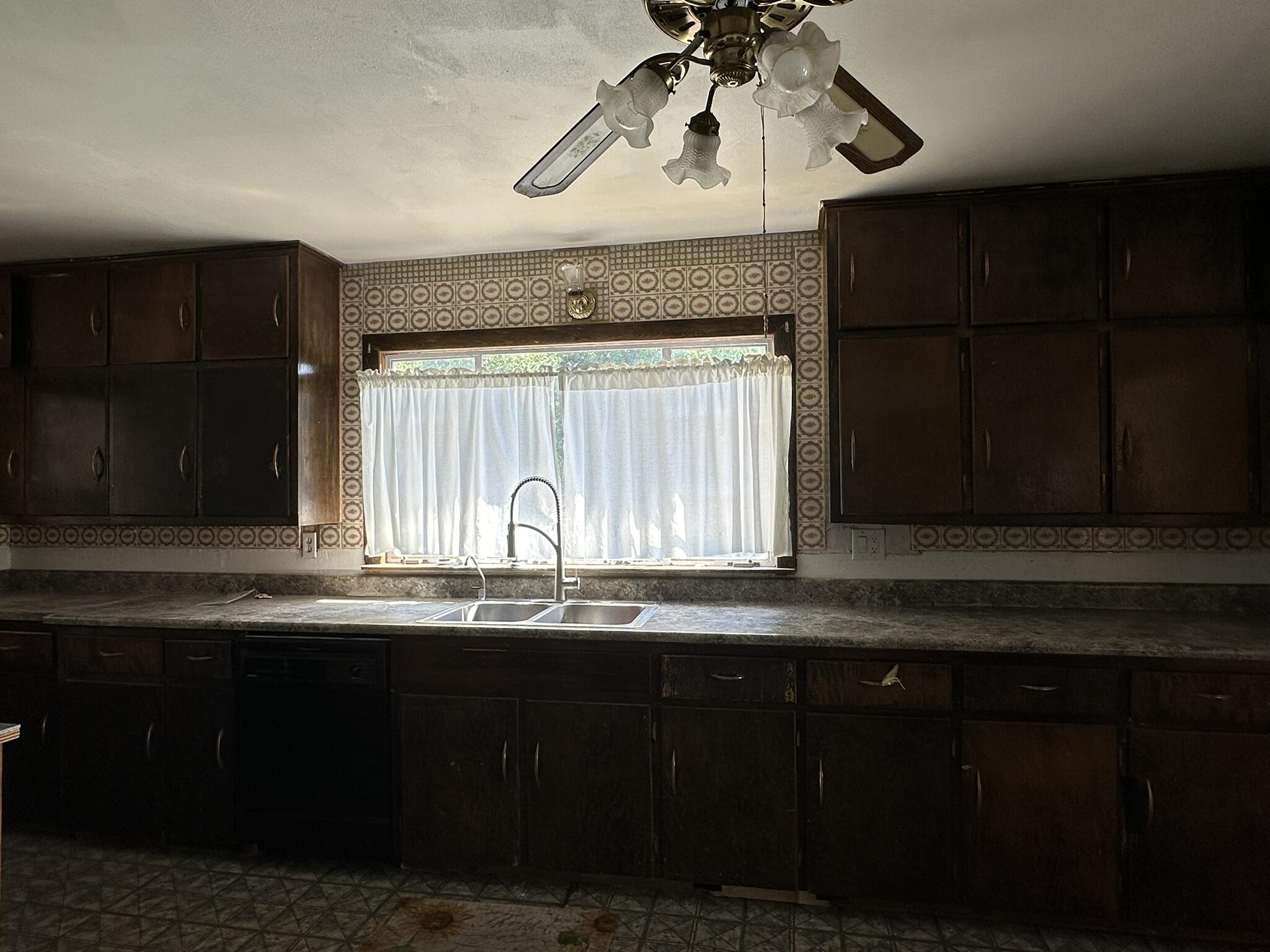 2543 DEL SUR Drive SW