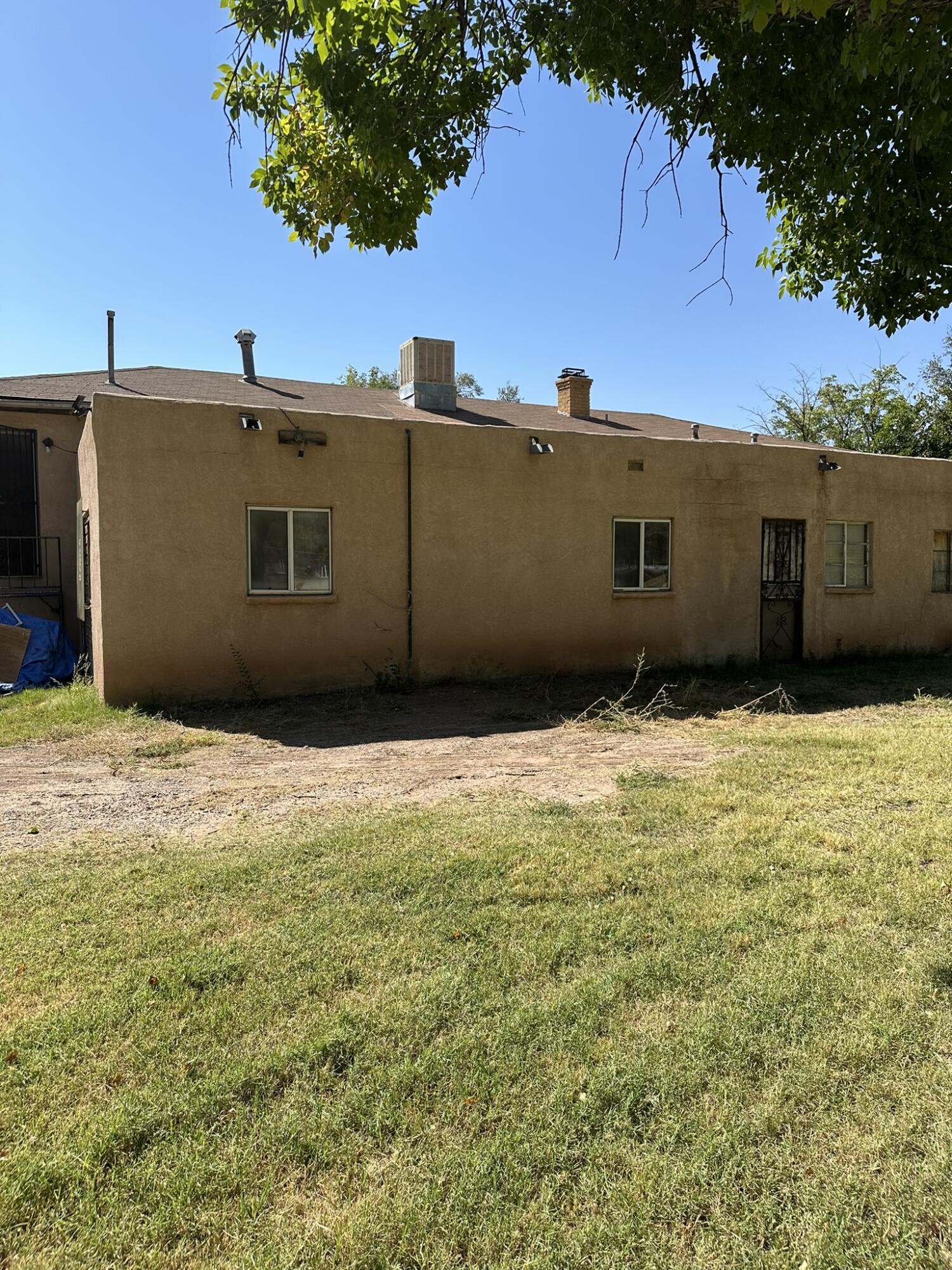 2543 DEL SUR Drive SW