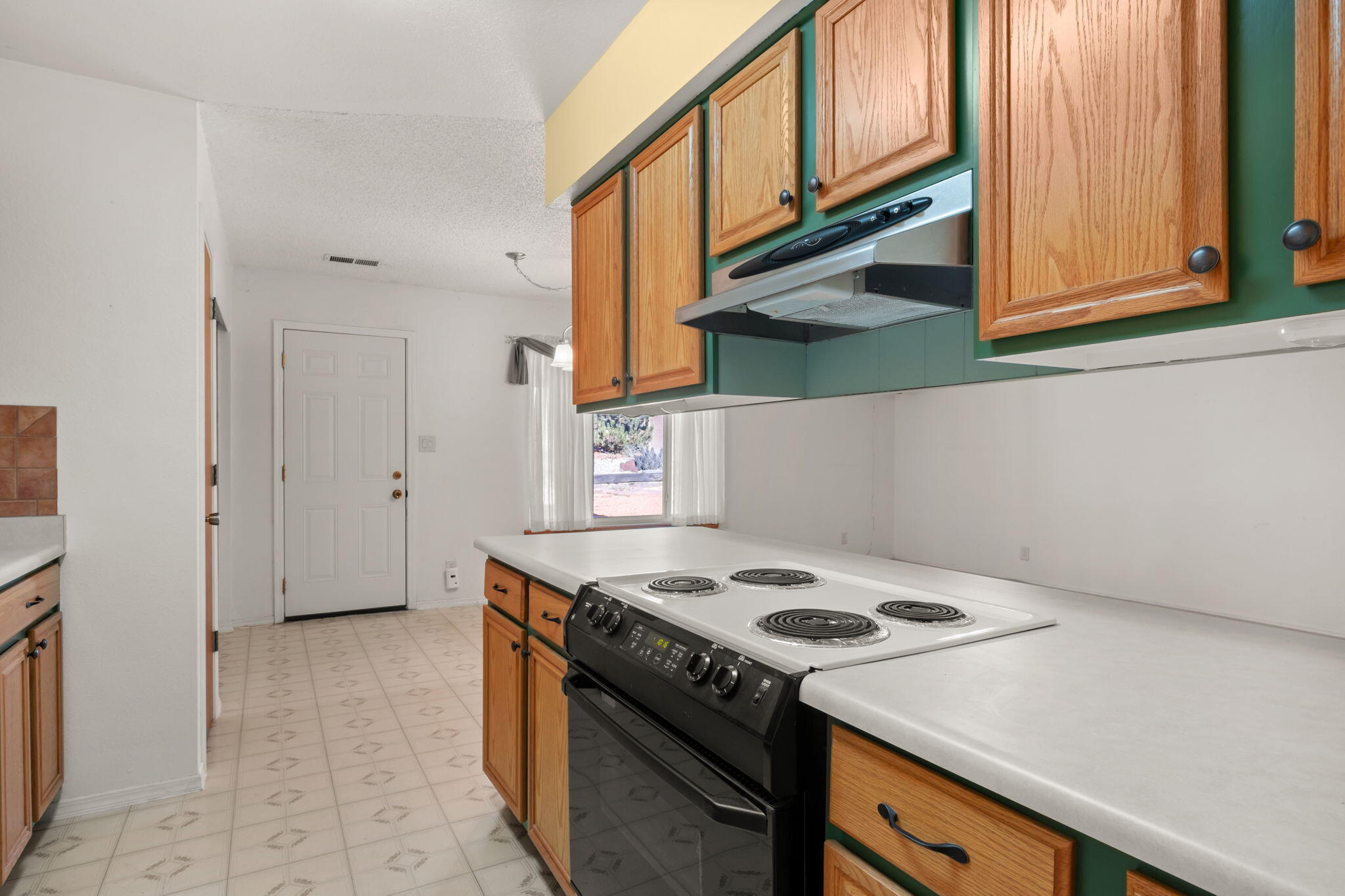 1659 ARLENE Road SE
