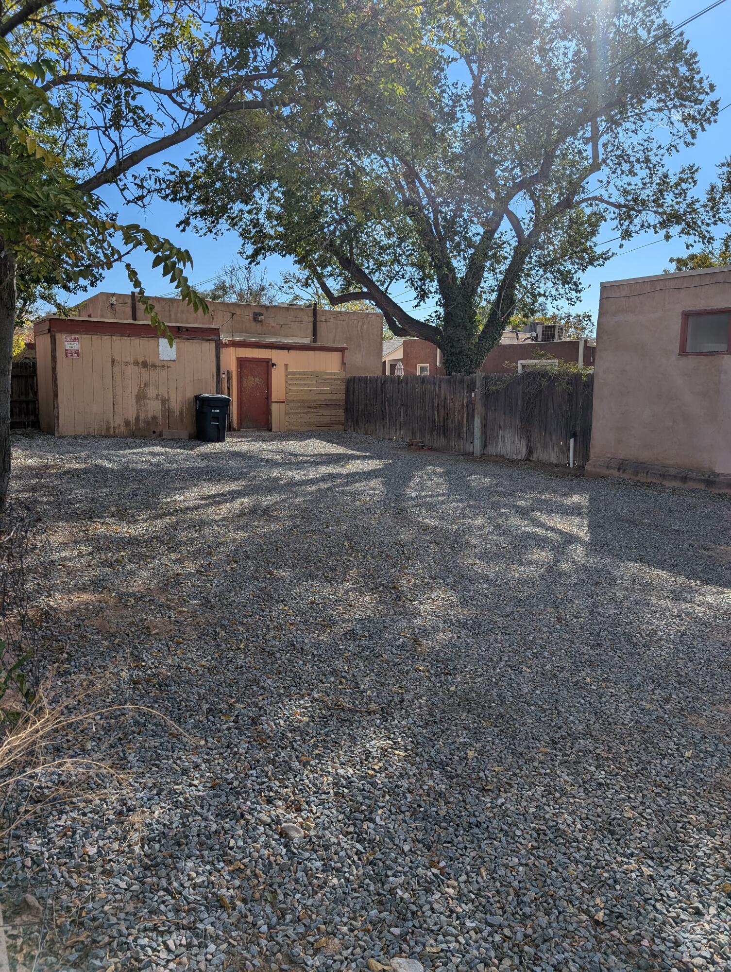 211 STANFORD Drive SE