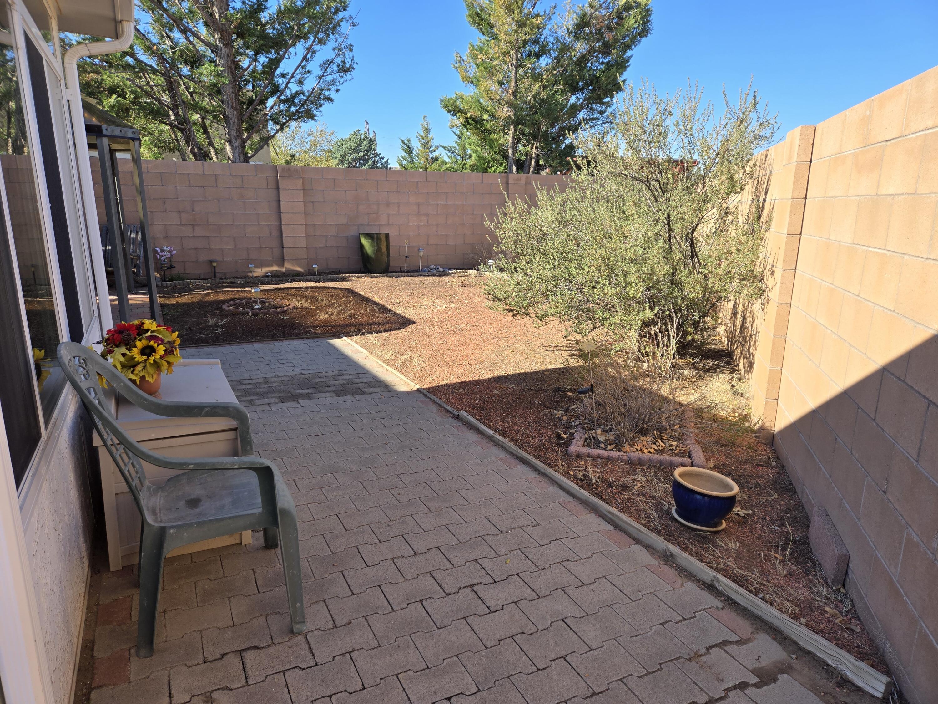 7335 Oro Viejo NW