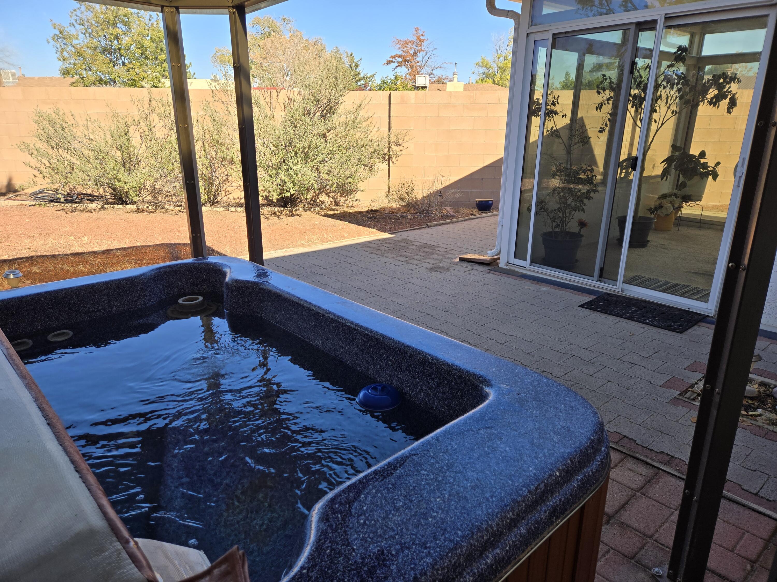 7335 Oro Viejo NW