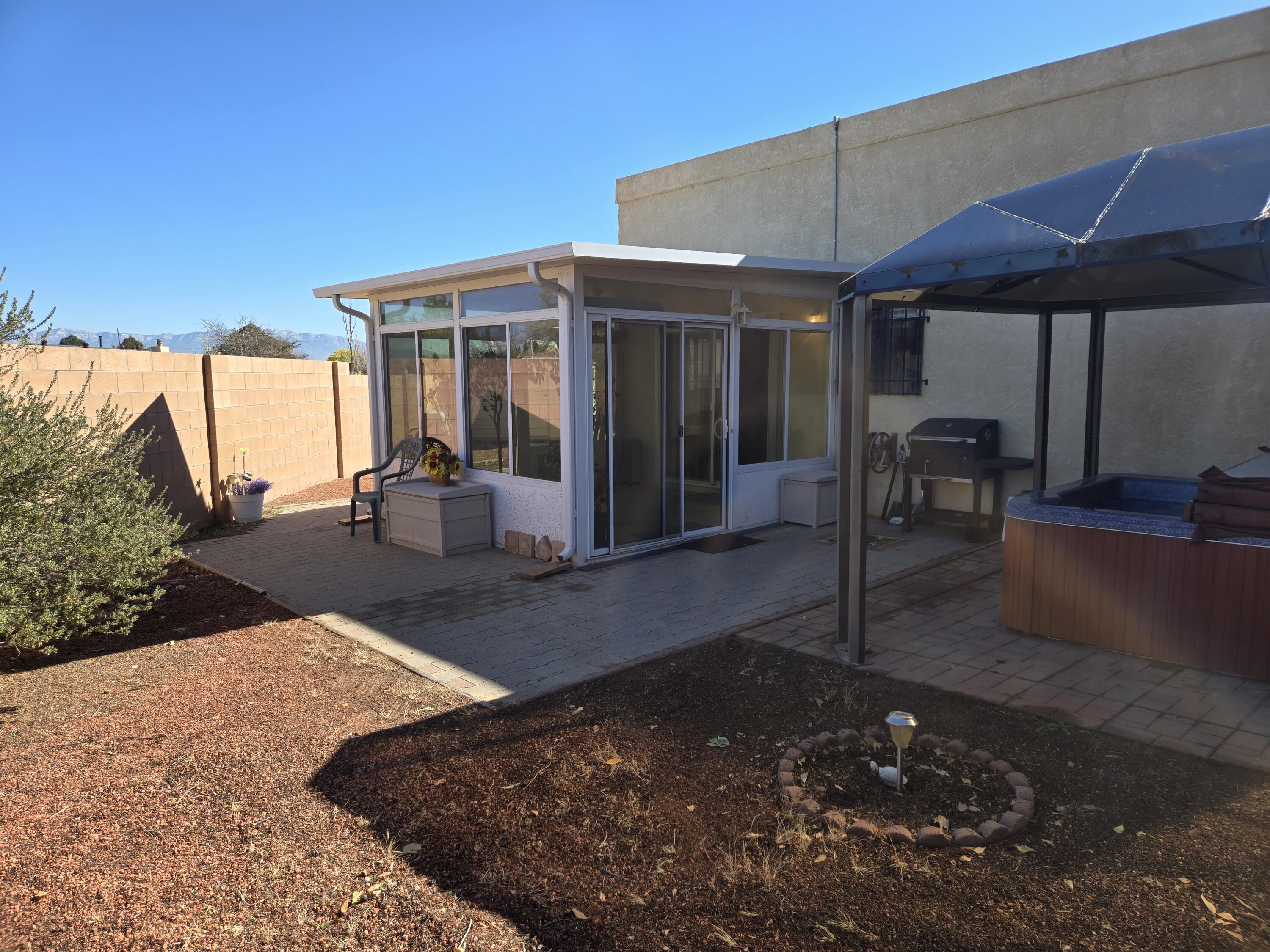 7335 Oro Viejo NW