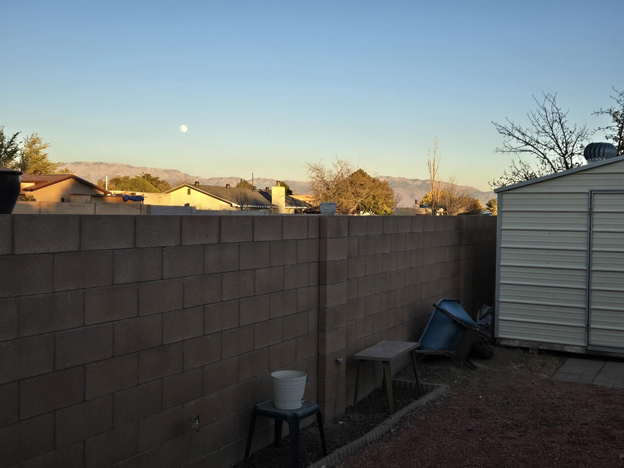 7335 Oro Viejo NW