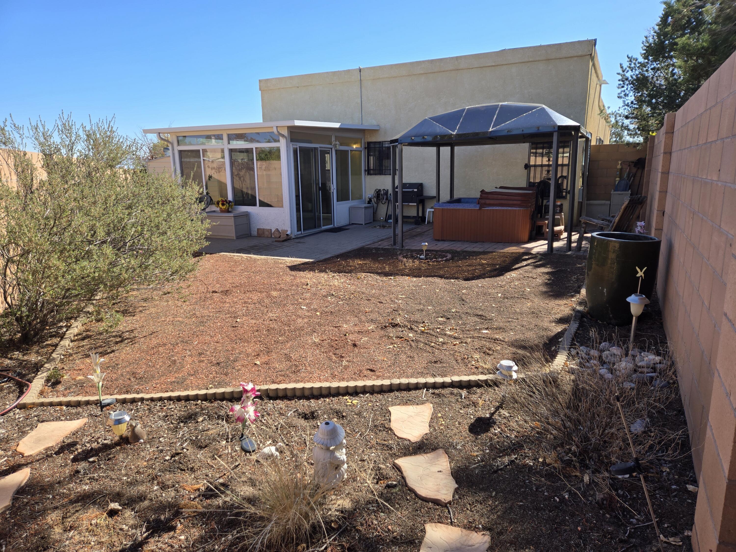 7335 Oro Viejo NW