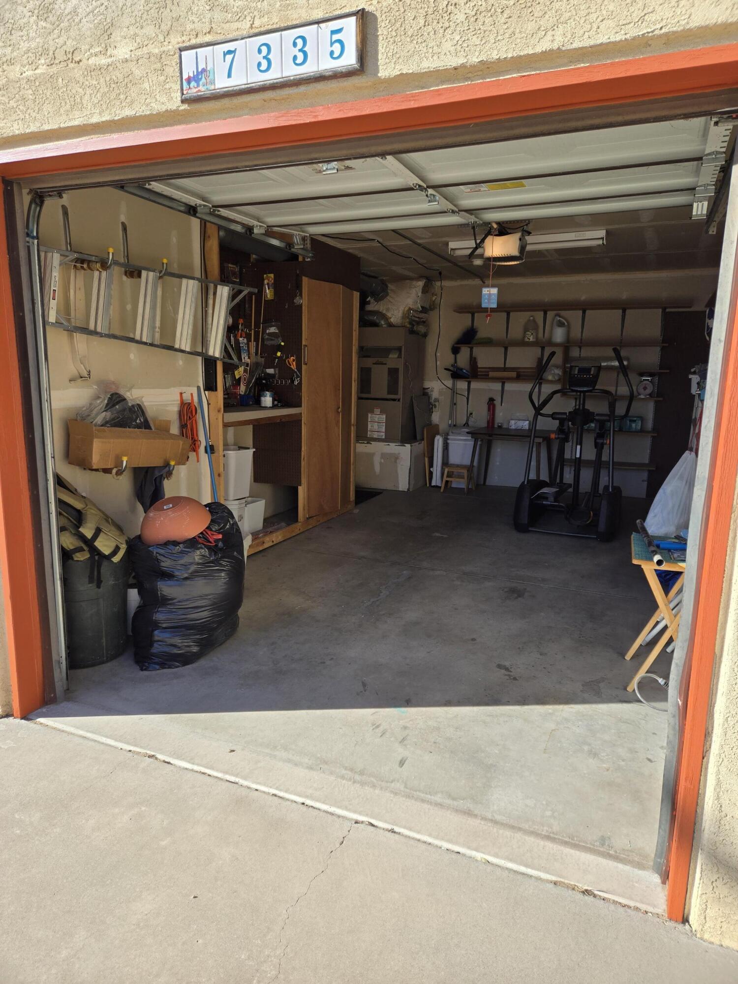 7335 Oro Viejo NW