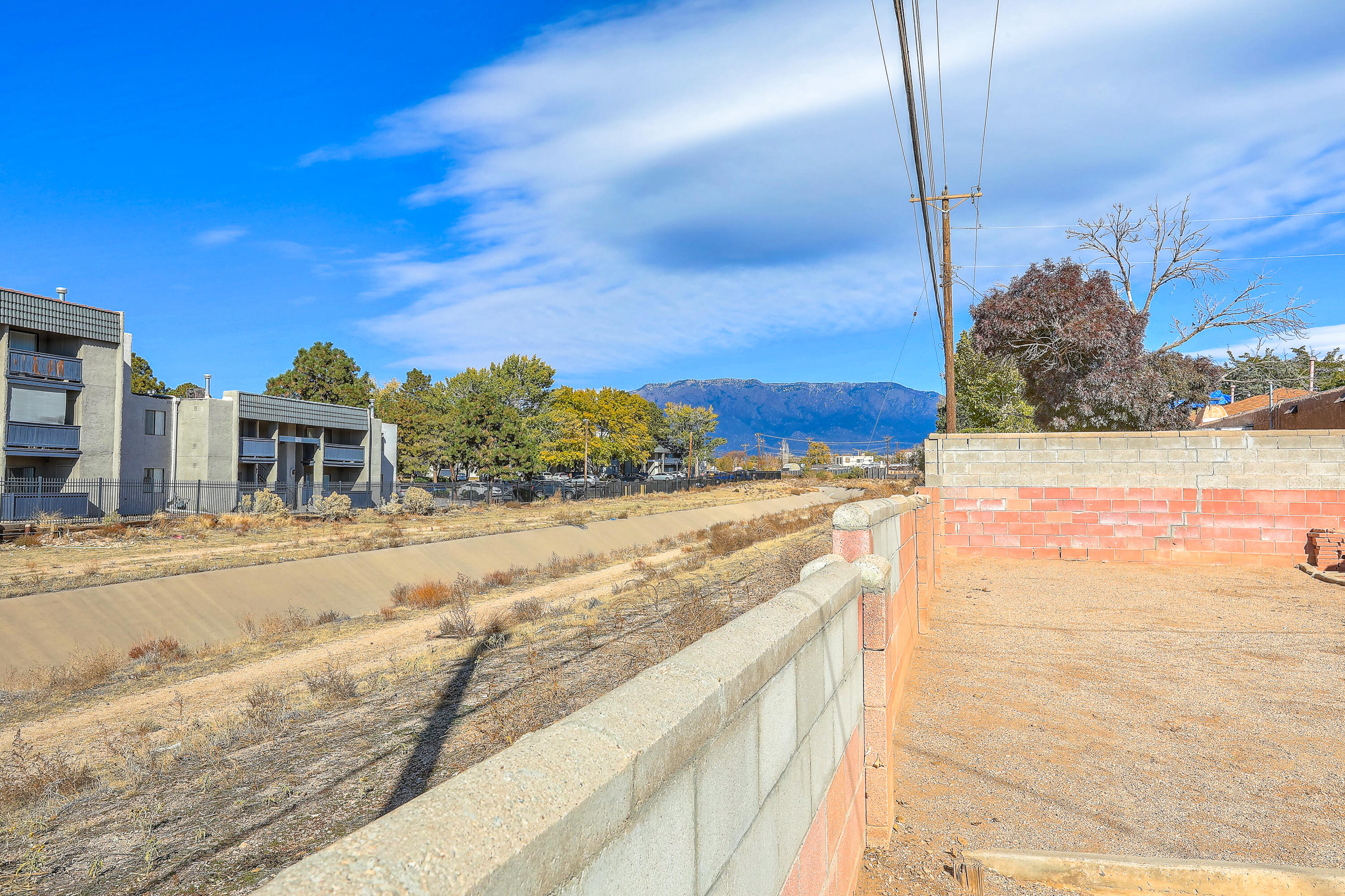 10309 NORMAN Avenue NE