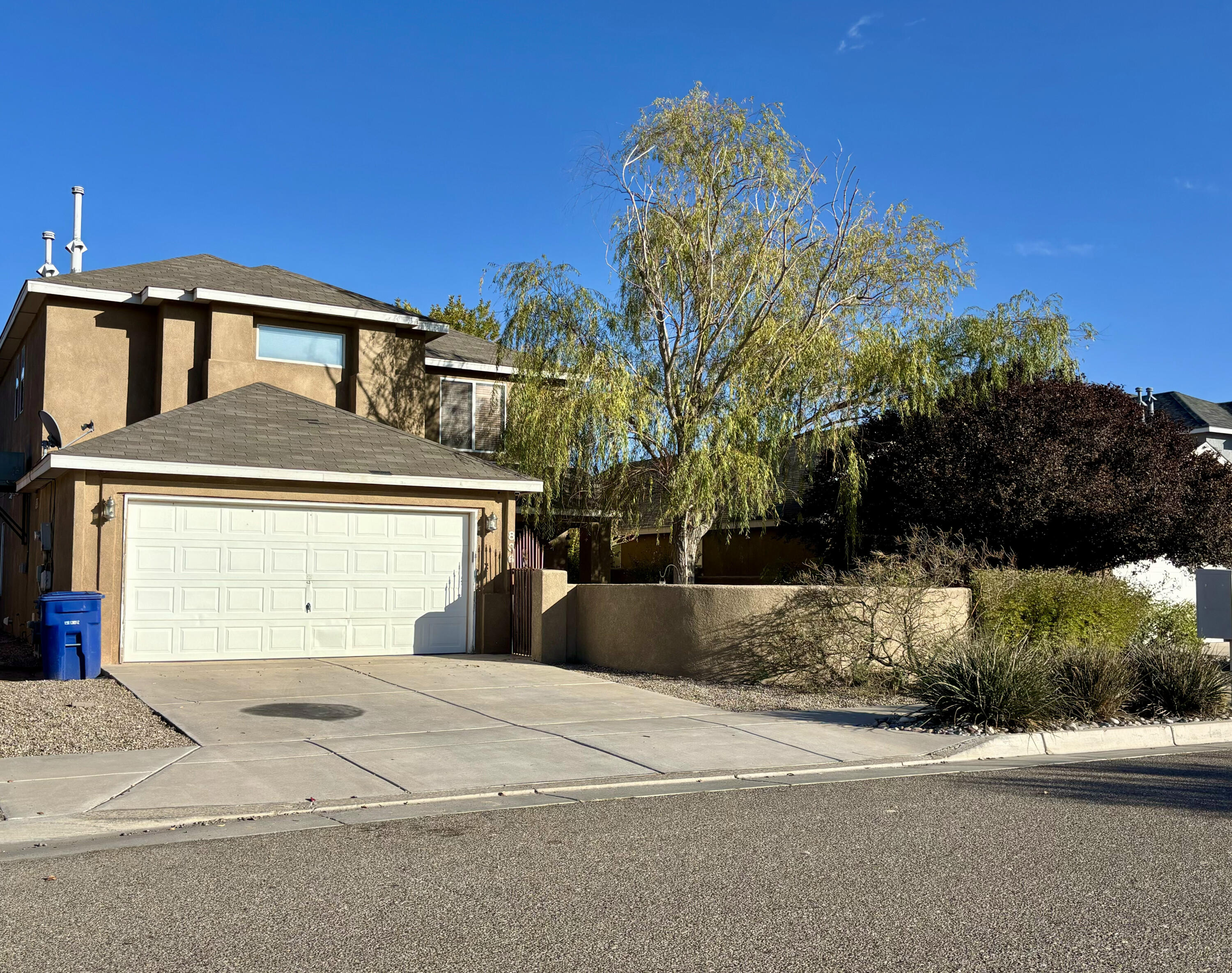 836 COREL Drive SW