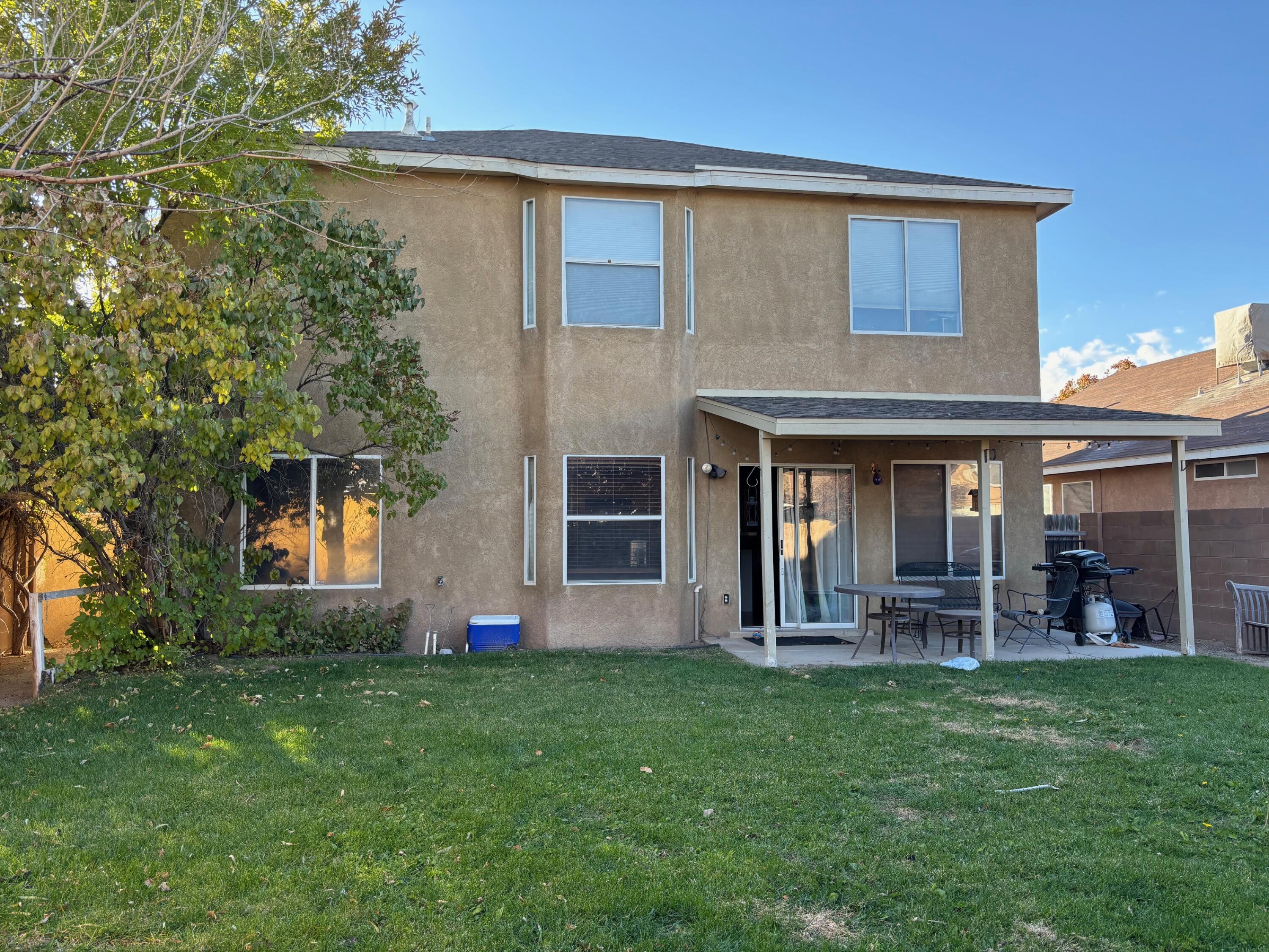 836 COREL Drive SW
