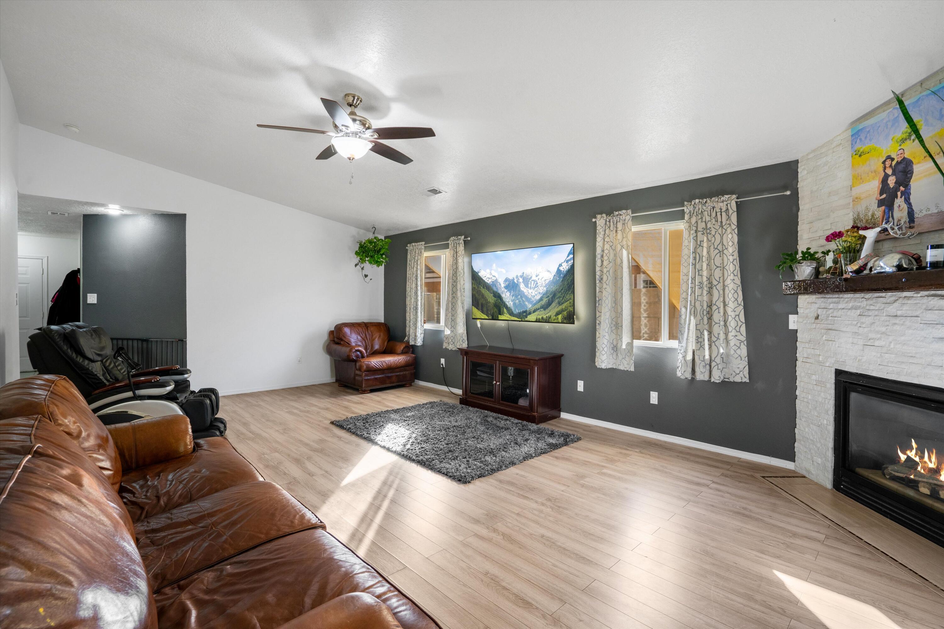 11601 MEDICINE BOW Place SE