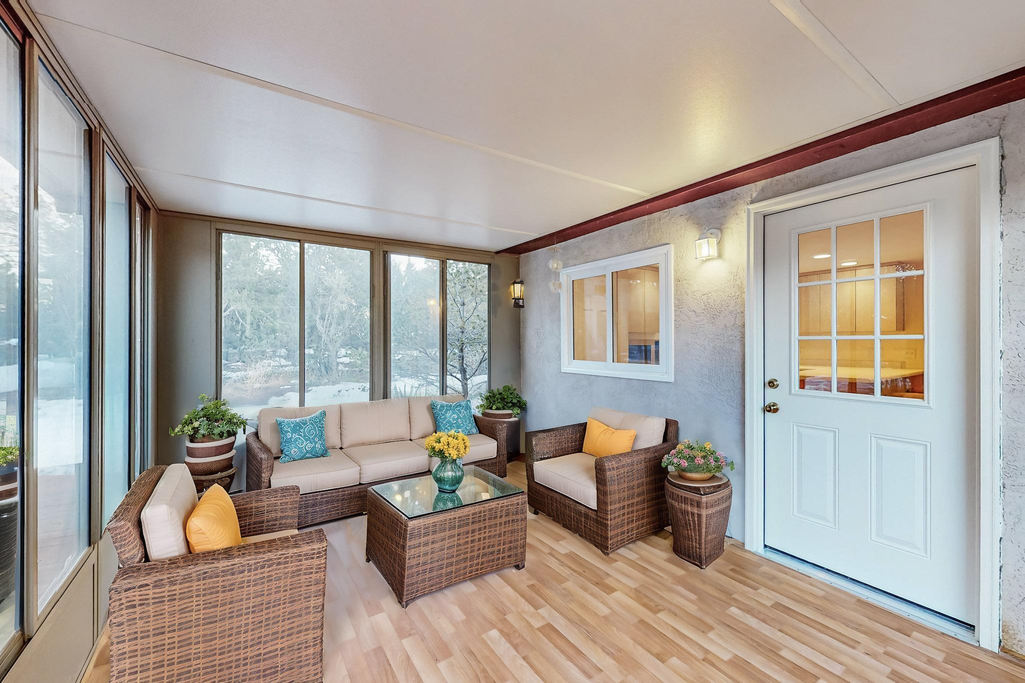 11 Lucas Road