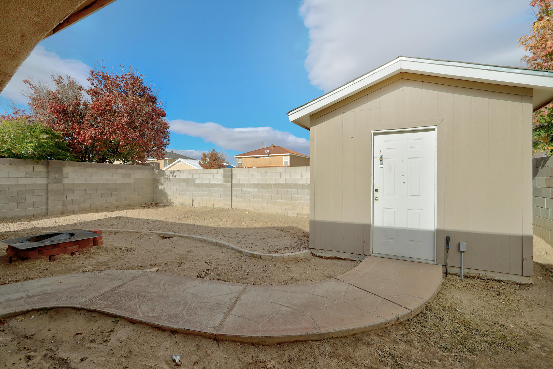 7909 APRIL FLOWER Road SW