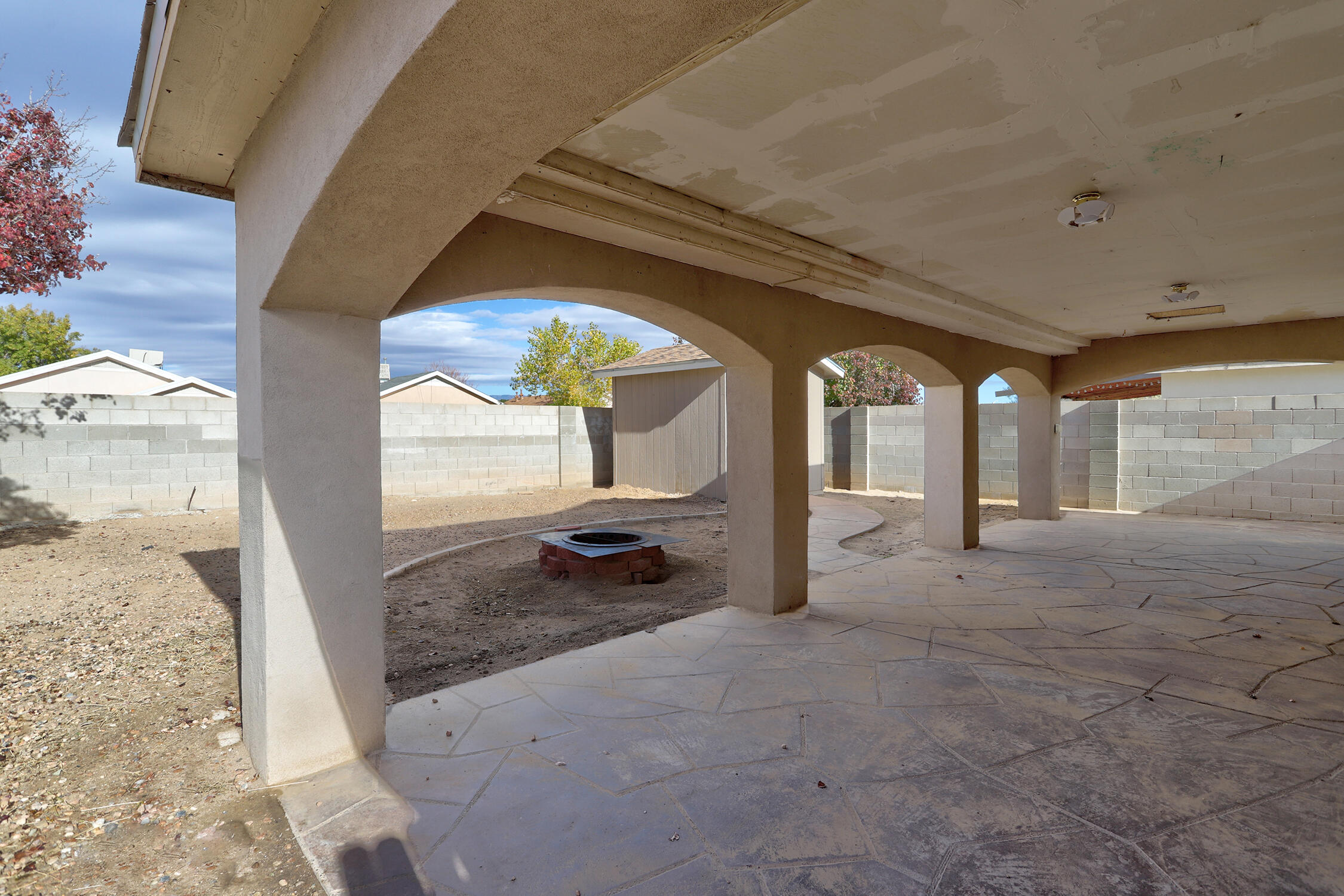 7909 APRIL FLOWER Road SW