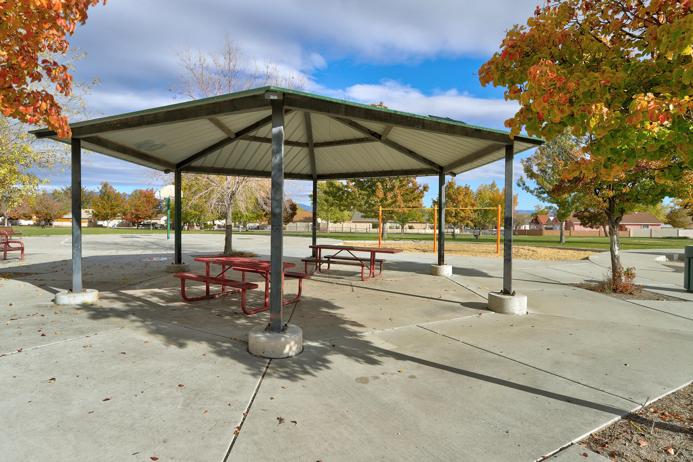 7909 APRIL FLOWER Road SW