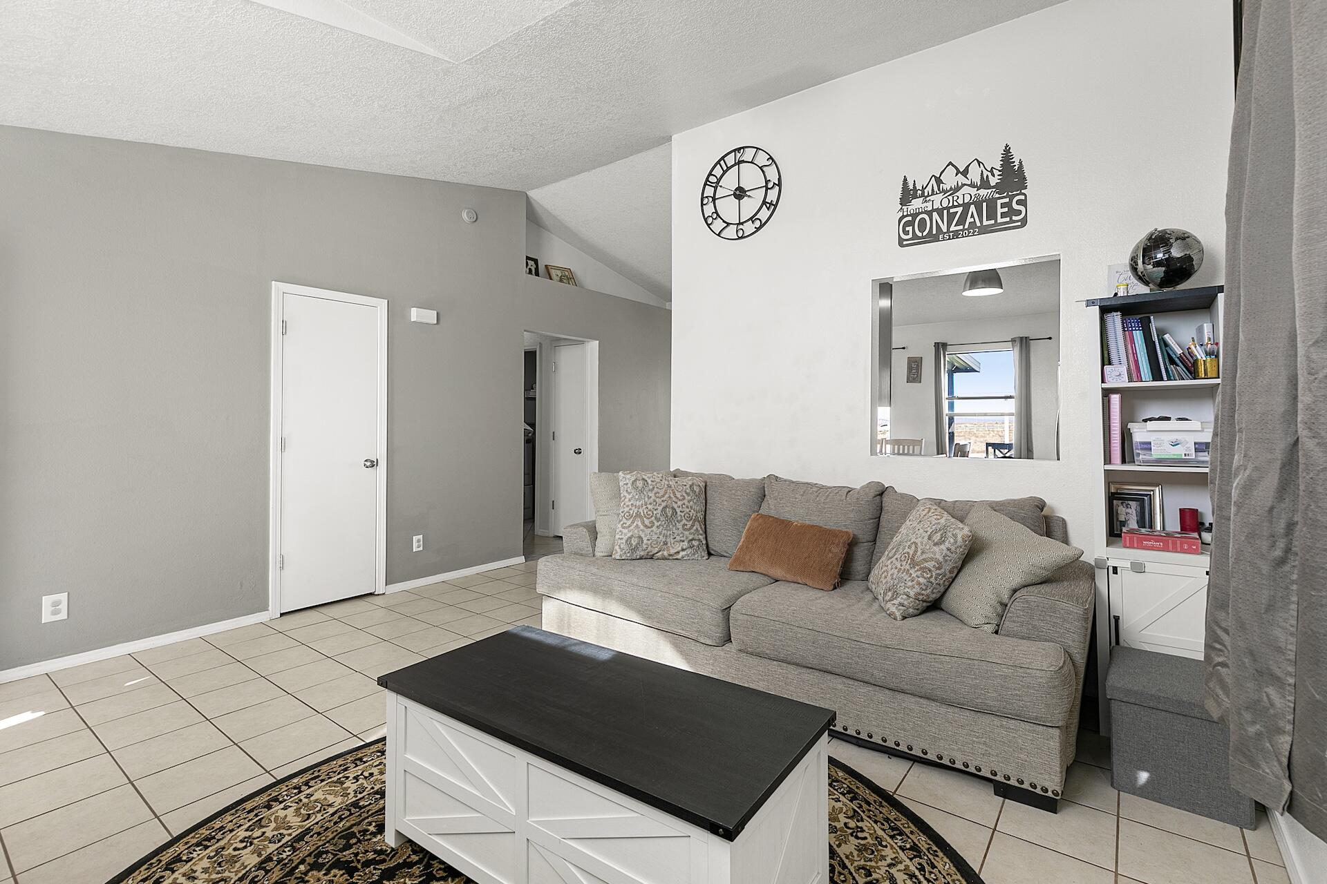 3 SPARLING Court