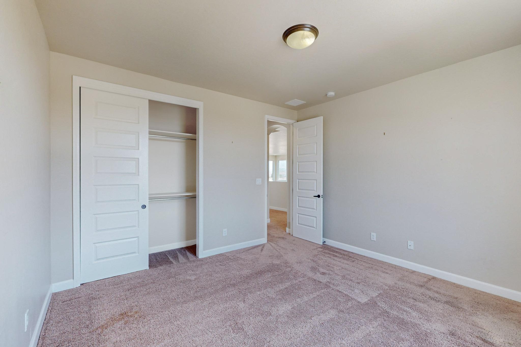 4277 MOUNTAIN TRAIL Loop NE