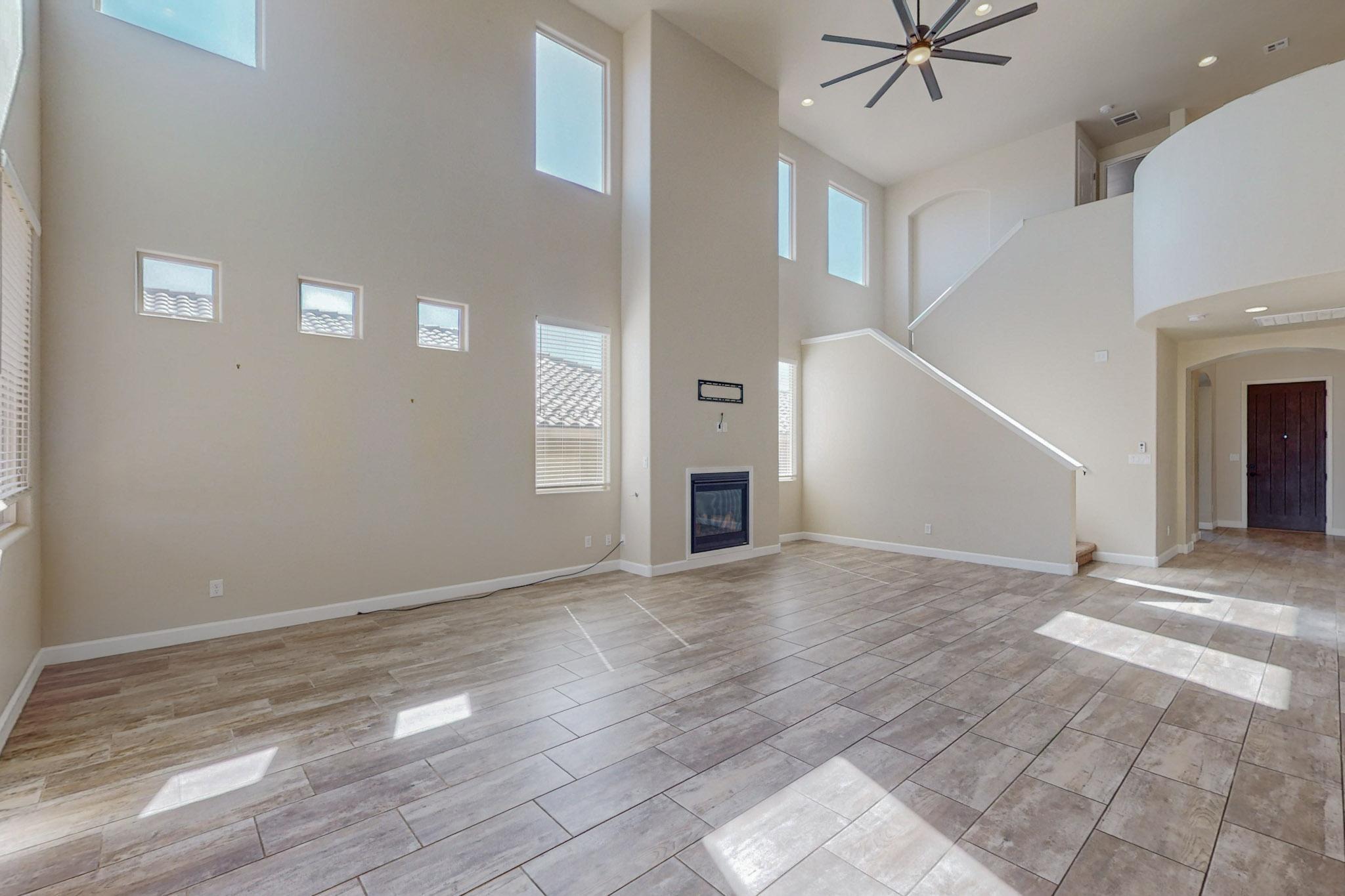 4277 MOUNTAIN TRAIL Loop NE