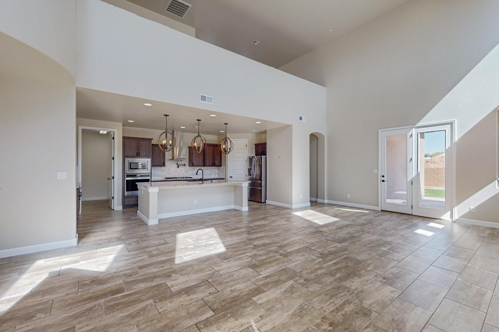 4277 MOUNTAIN TRAIL Loop NE