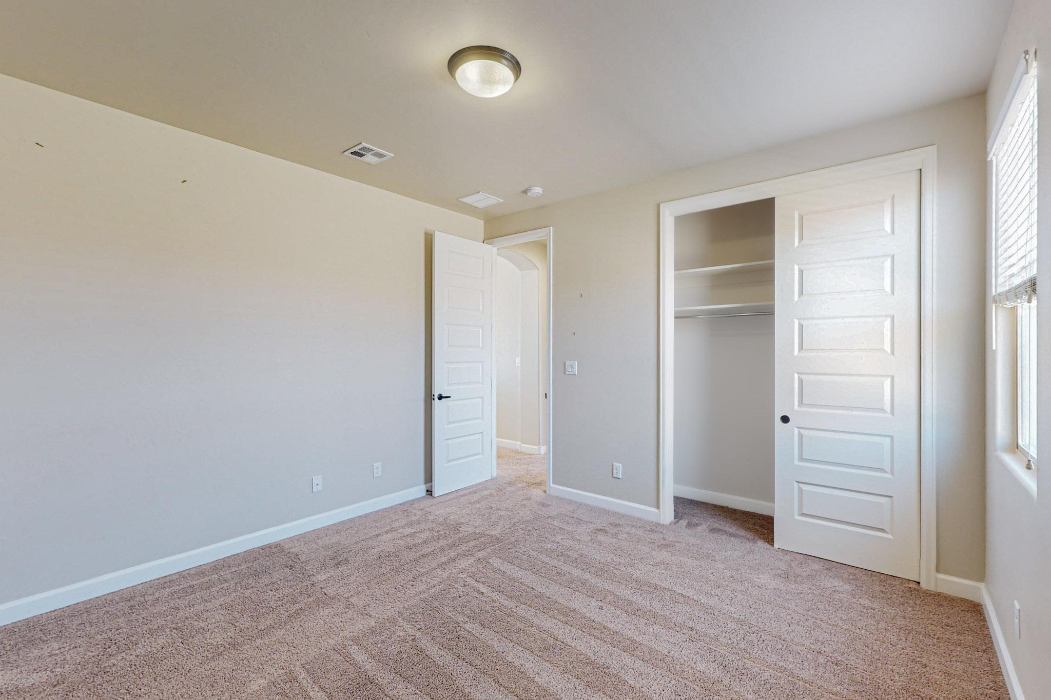 4277 MOUNTAIN TRAIL Loop NE