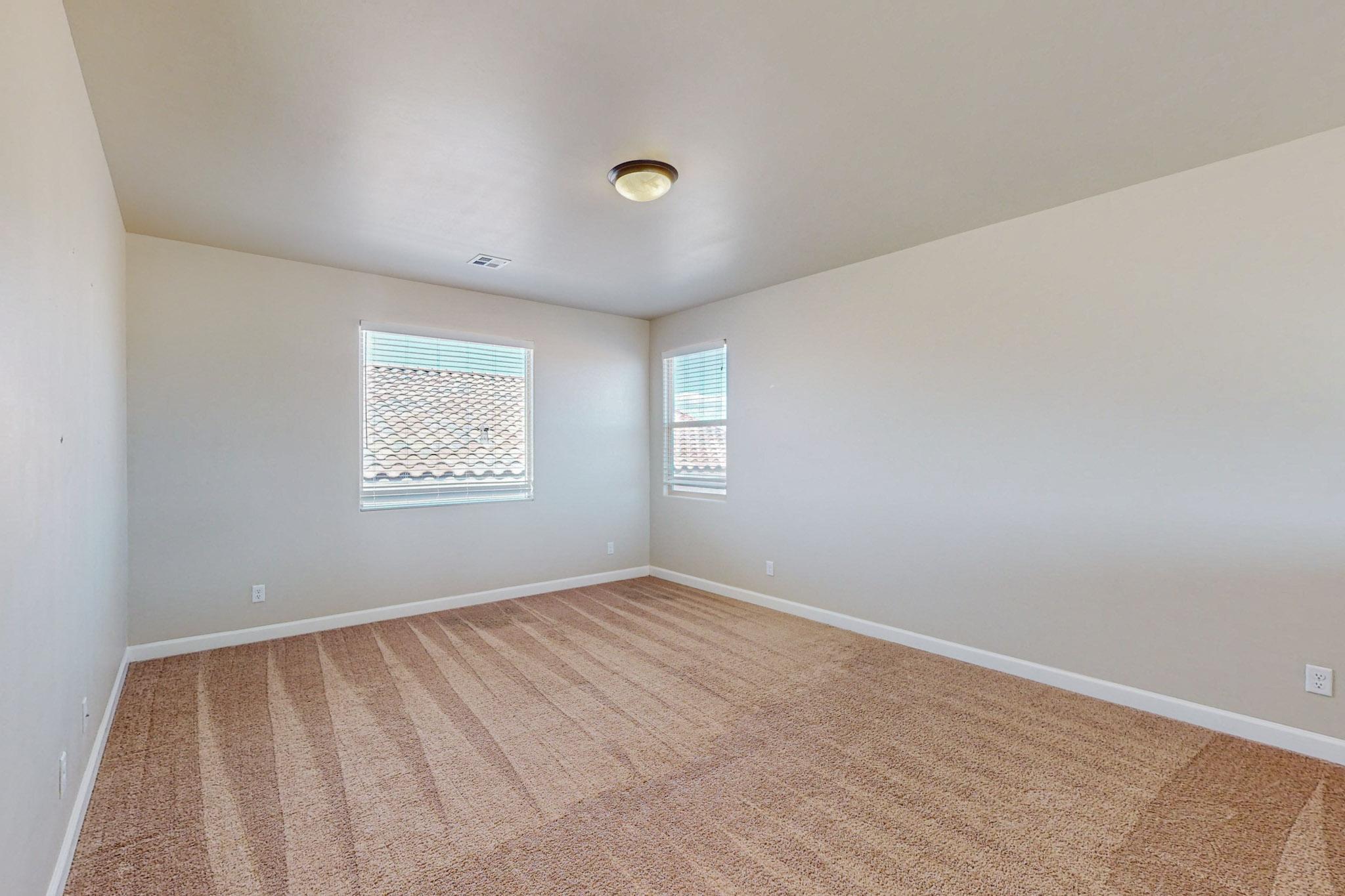 4277 MOUNTAIN TRAIL Loop NE