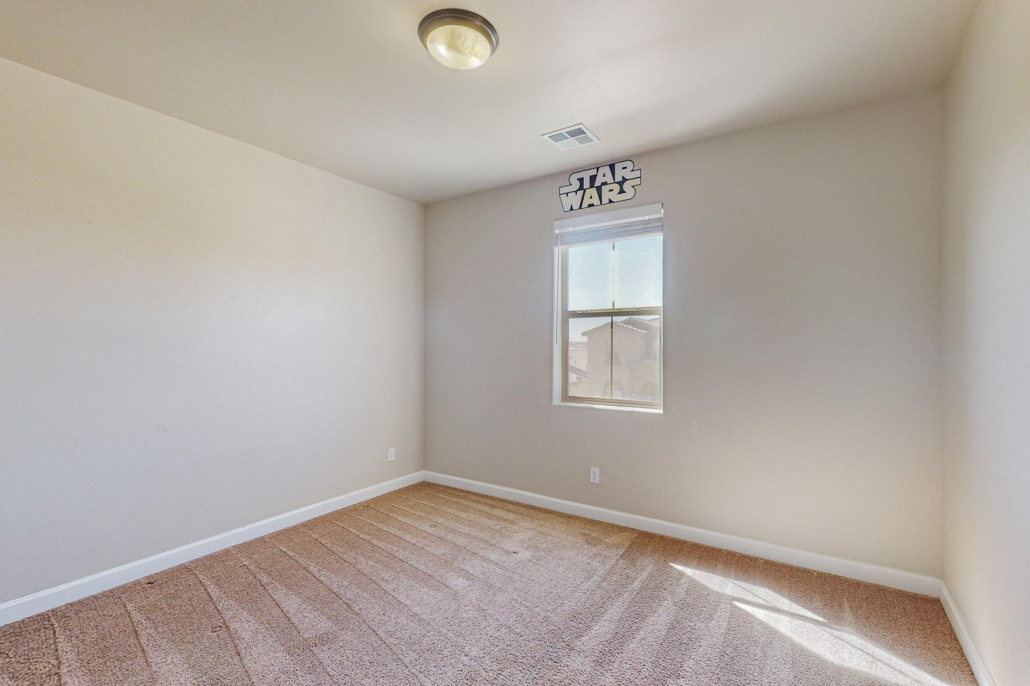 4277 MOUNTAIN TRAIL Loop NE