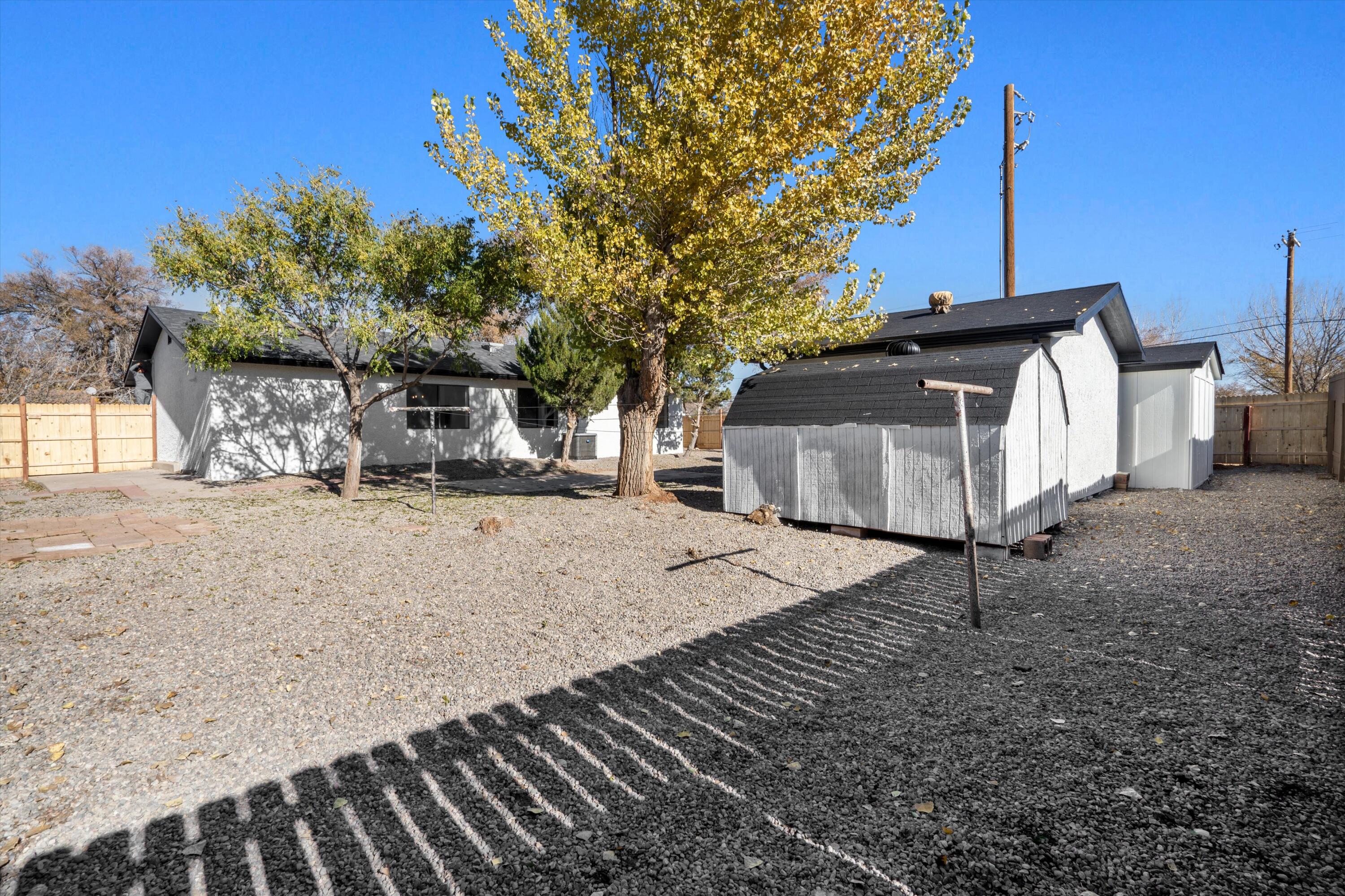 253 LISANNE Court